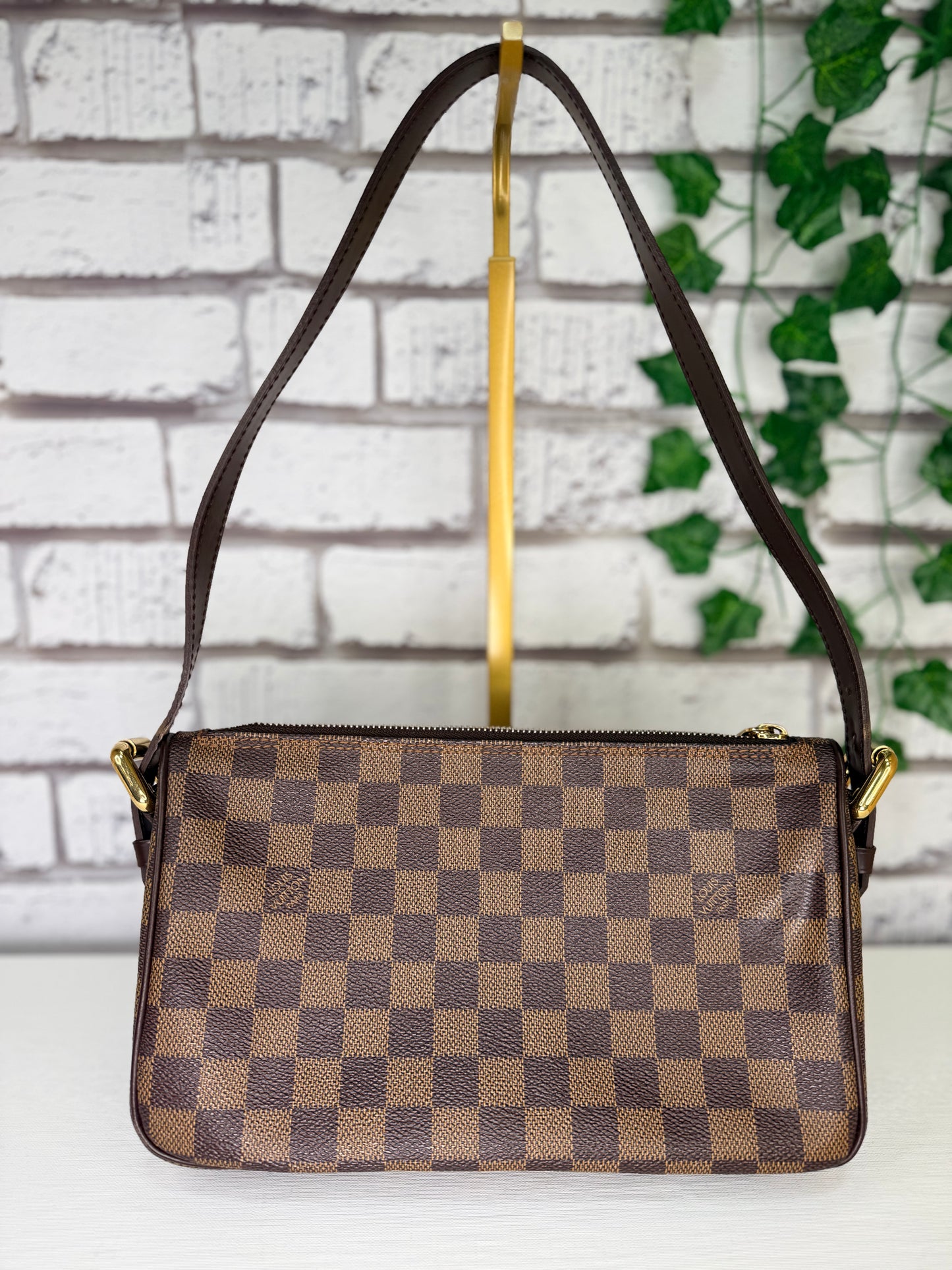 Louis Vuitton Ravello GM - Great/Excellent
