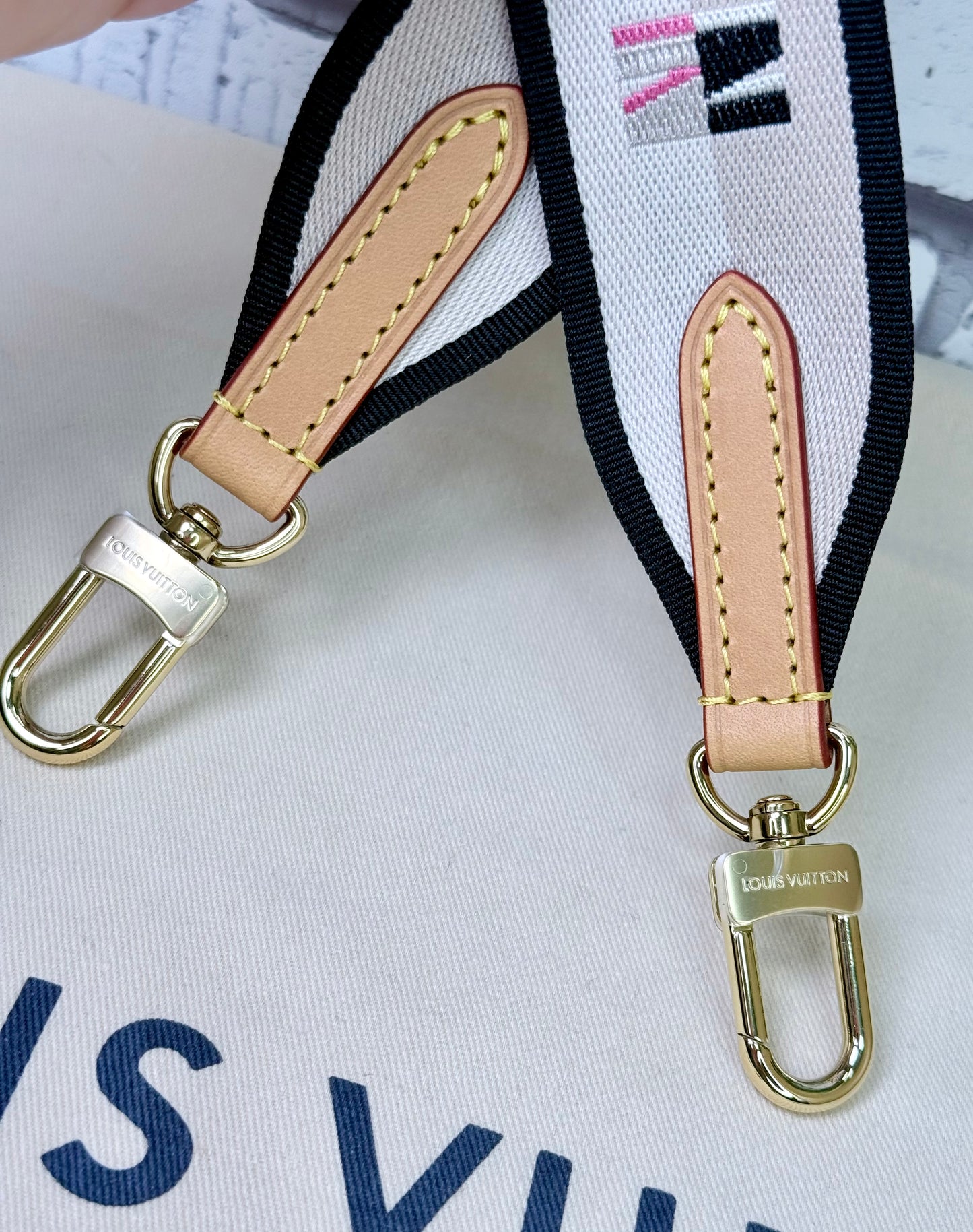 Louis Vuitton Diane (Monogram) - Pristine