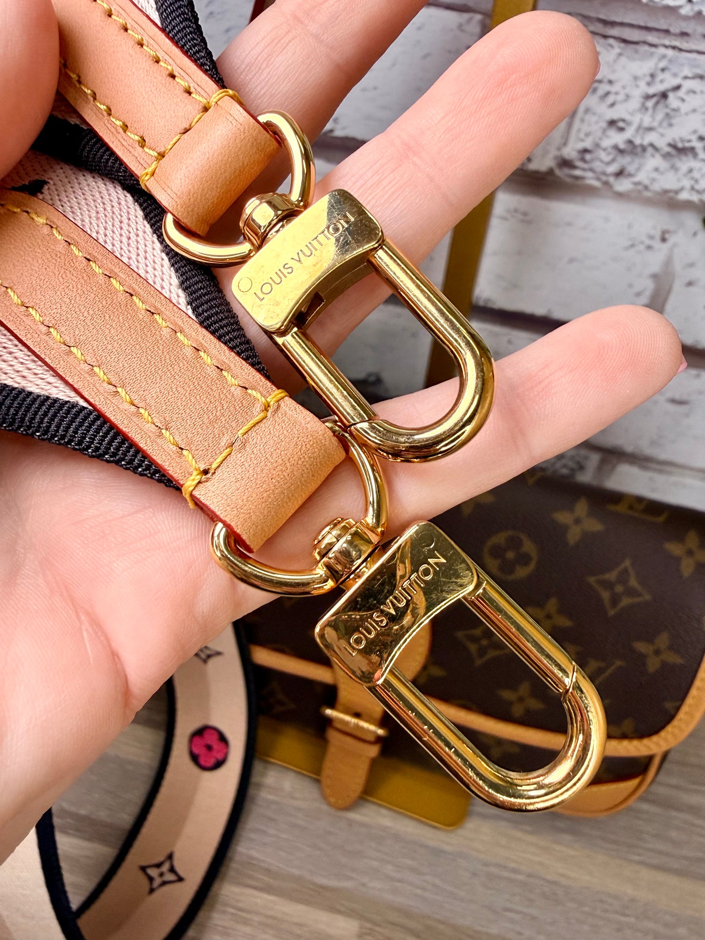 Louis Vuitton Monogram Diane (Black)