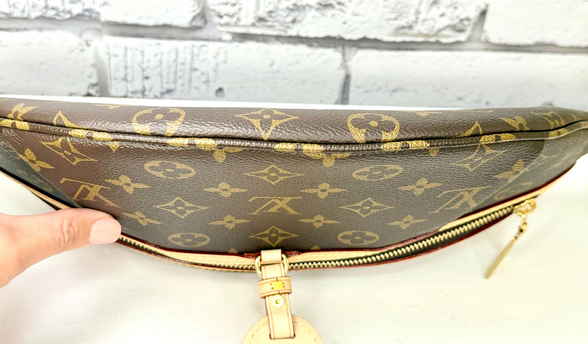 Louis Vuitton High Rise Bumbag (Monogram) - Super Excellent