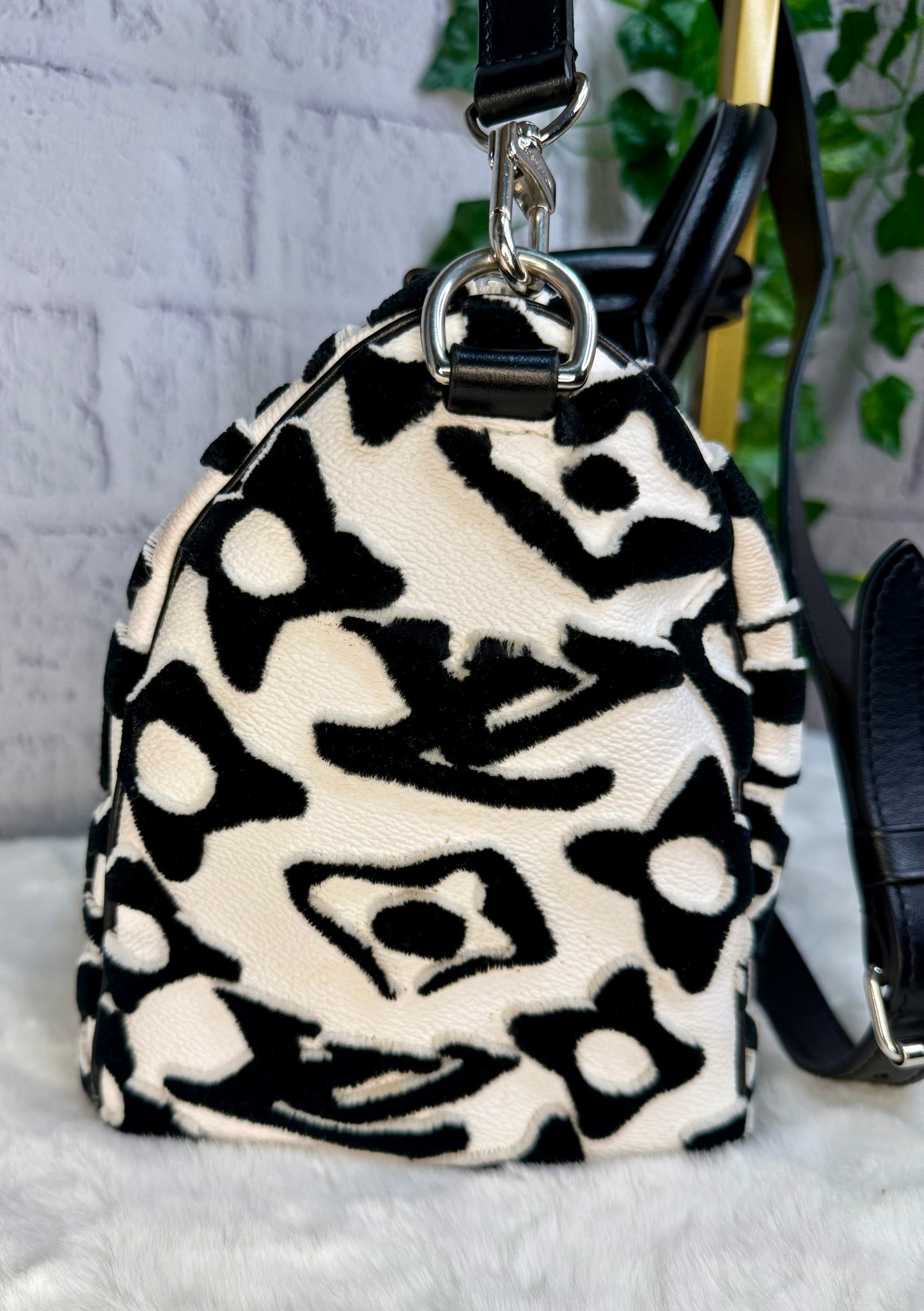 Louis Vuitton x Urs Fischer Limited Edition Speedy 25 Bandouliere