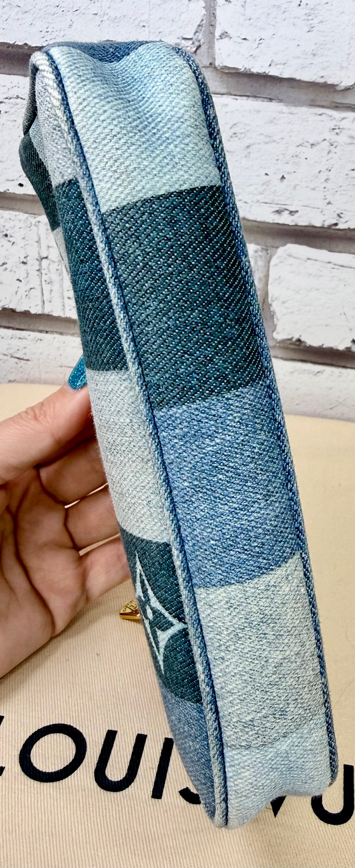 Louis Vuitton Multi Pochette Accessoires (Denim) - Excellent