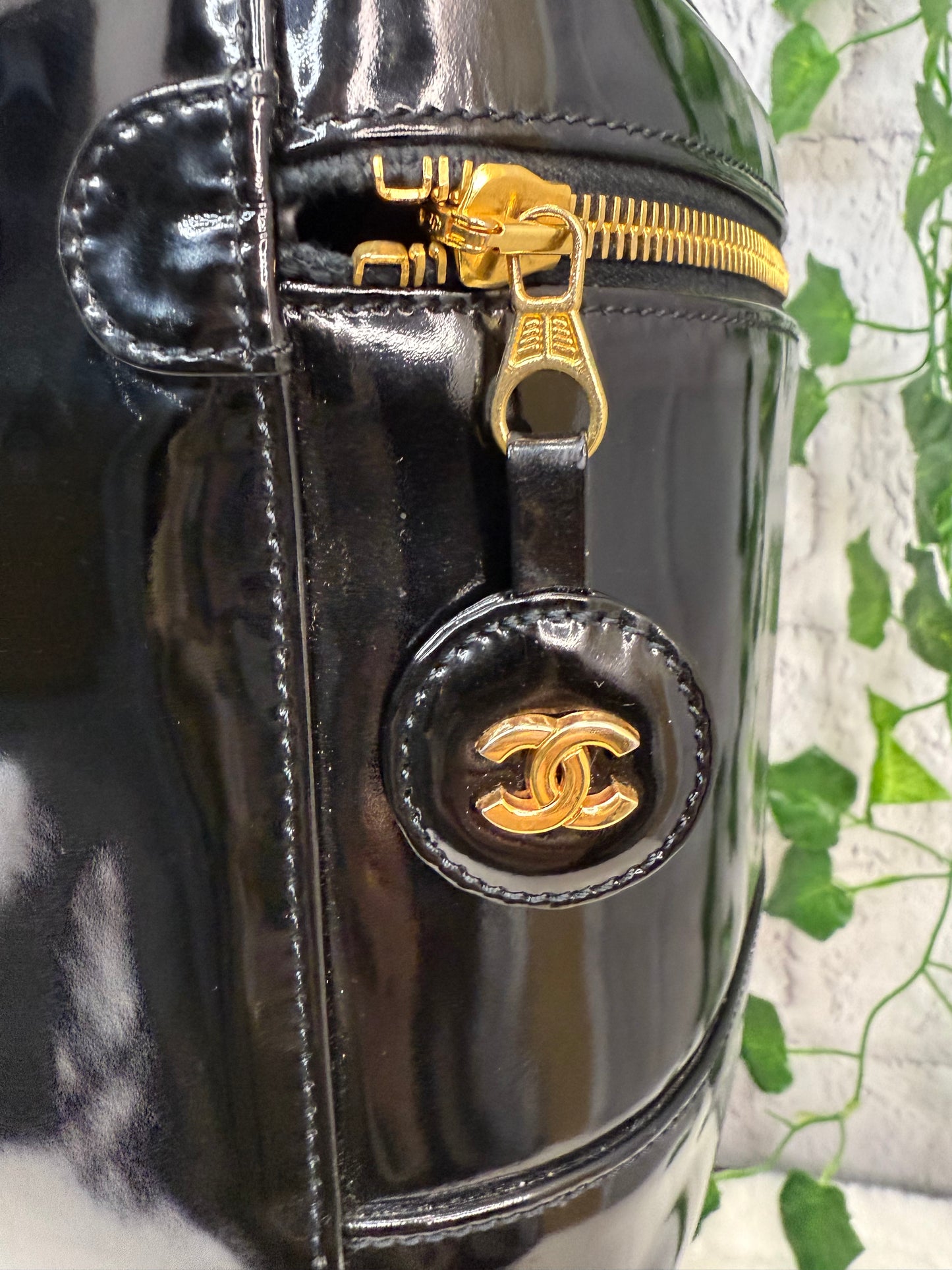 Vintage CHANEL Patent Leather Vanity Case