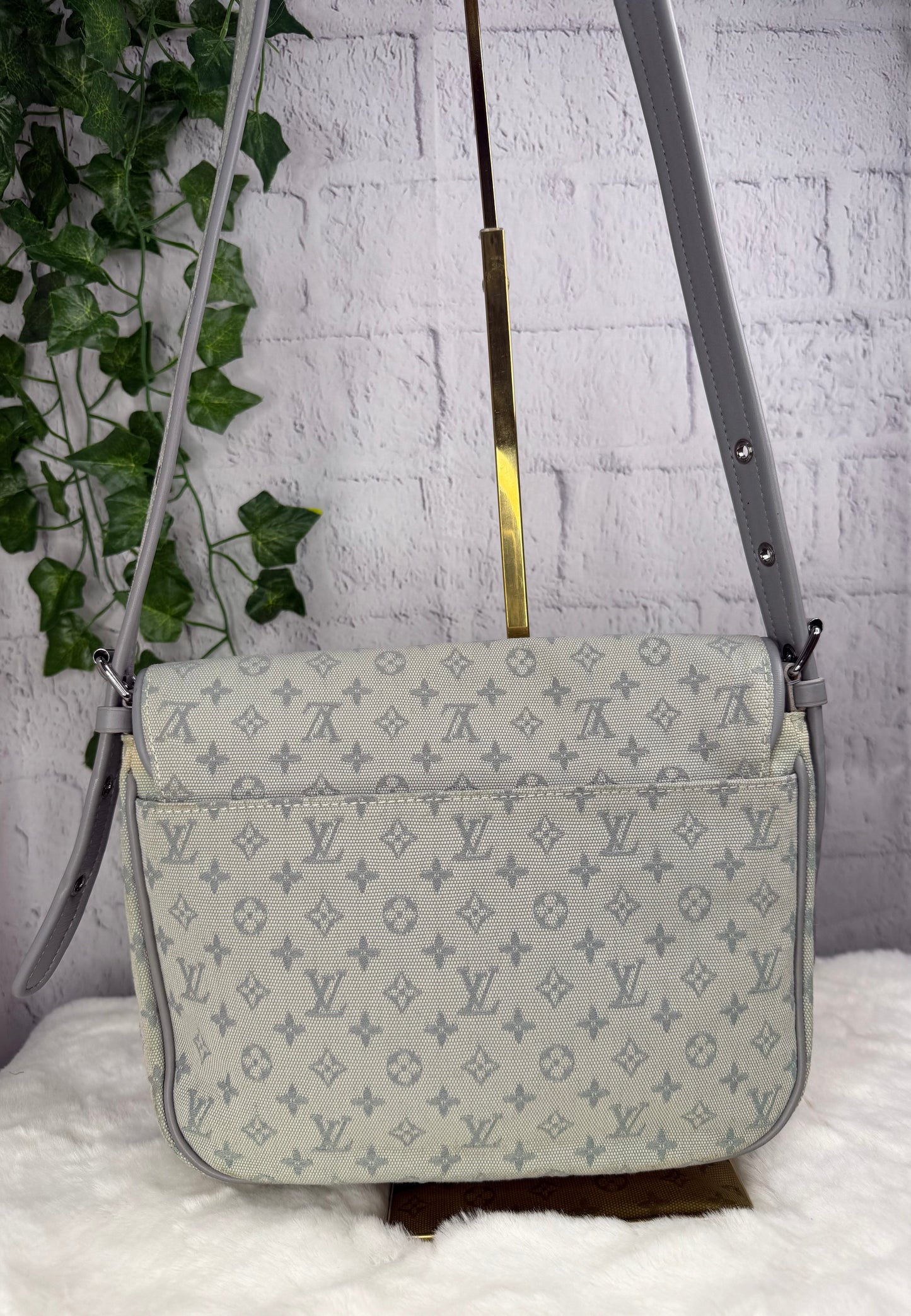 Louis Vuitton Conte de Fees Musette