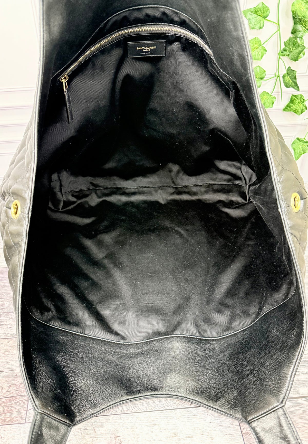 Saint Laurent iCare Maxi Tote (Black Lambskin) - Like New