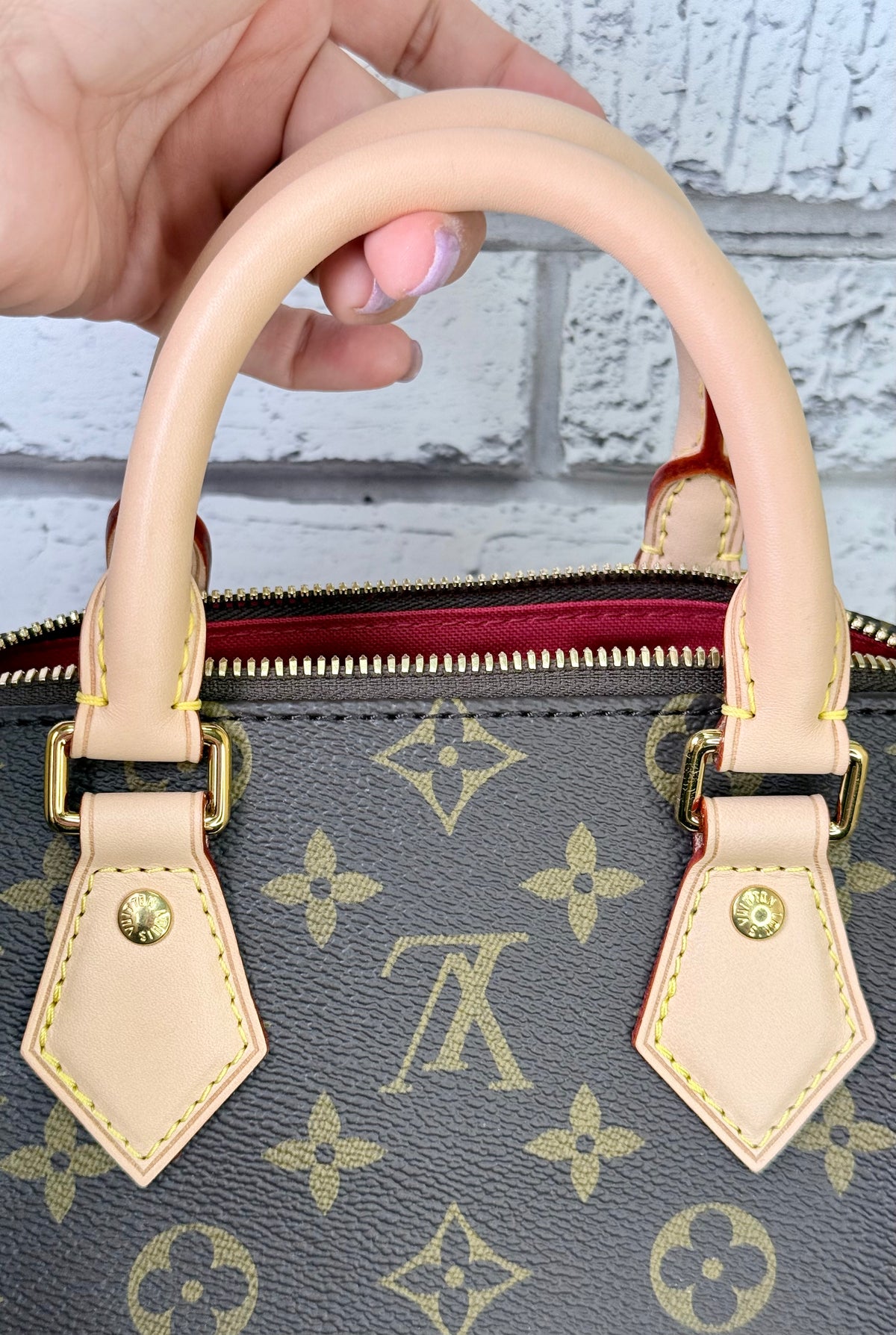 Louis Vuitton Speedy 20 Bandouliere (Monogram) - Like New/Unused