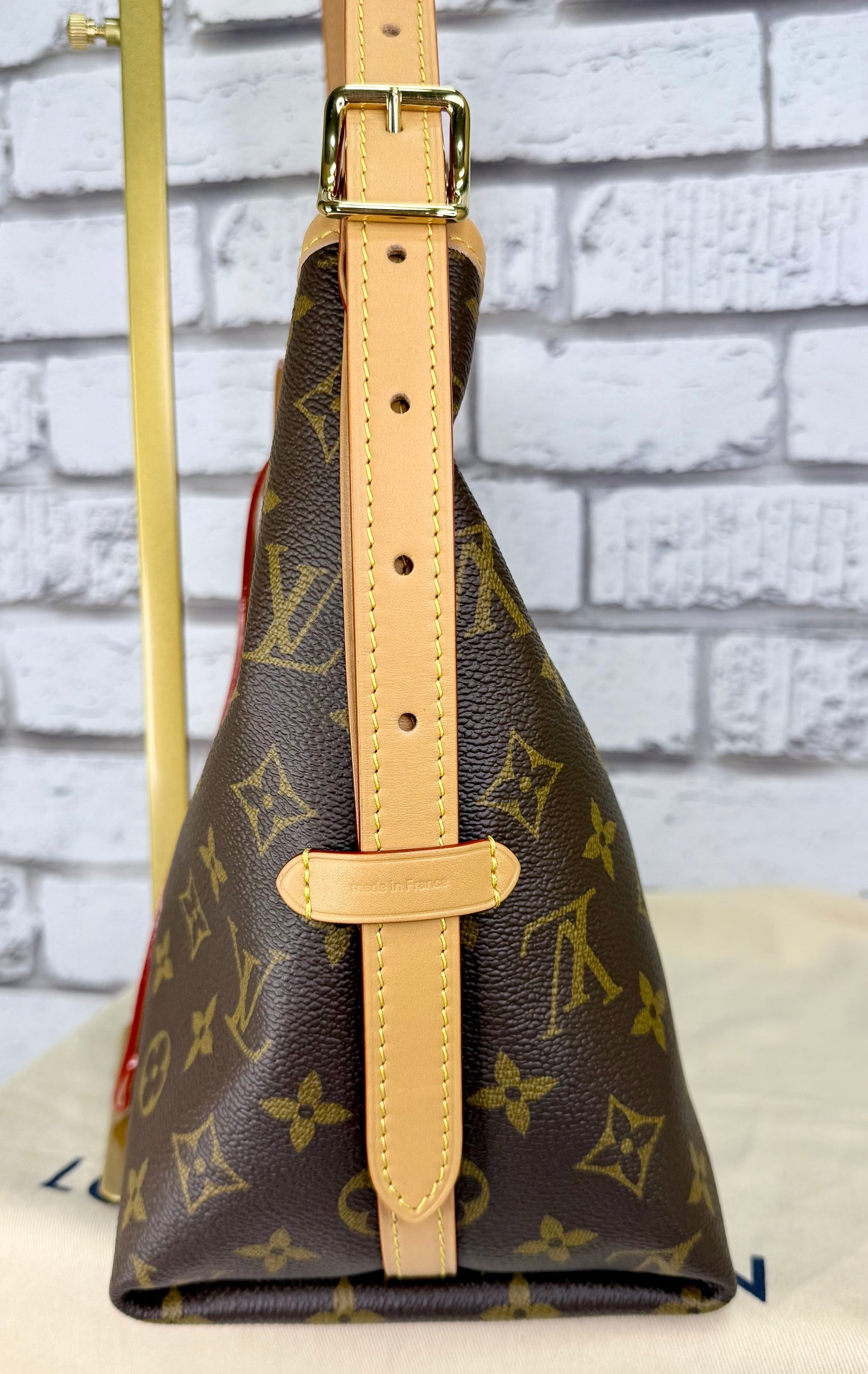 Louis Vuitton Carryall PM (Monogram) - Like New/Unused