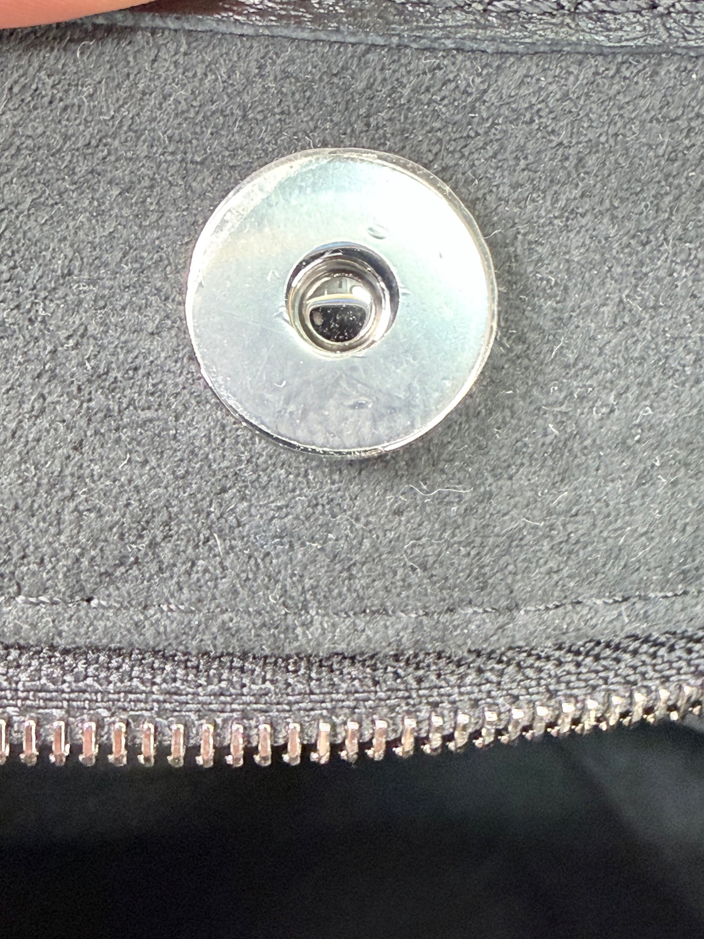 Louis Vuitton Carryall Cargo Vibe PM (Black) - Pristine
