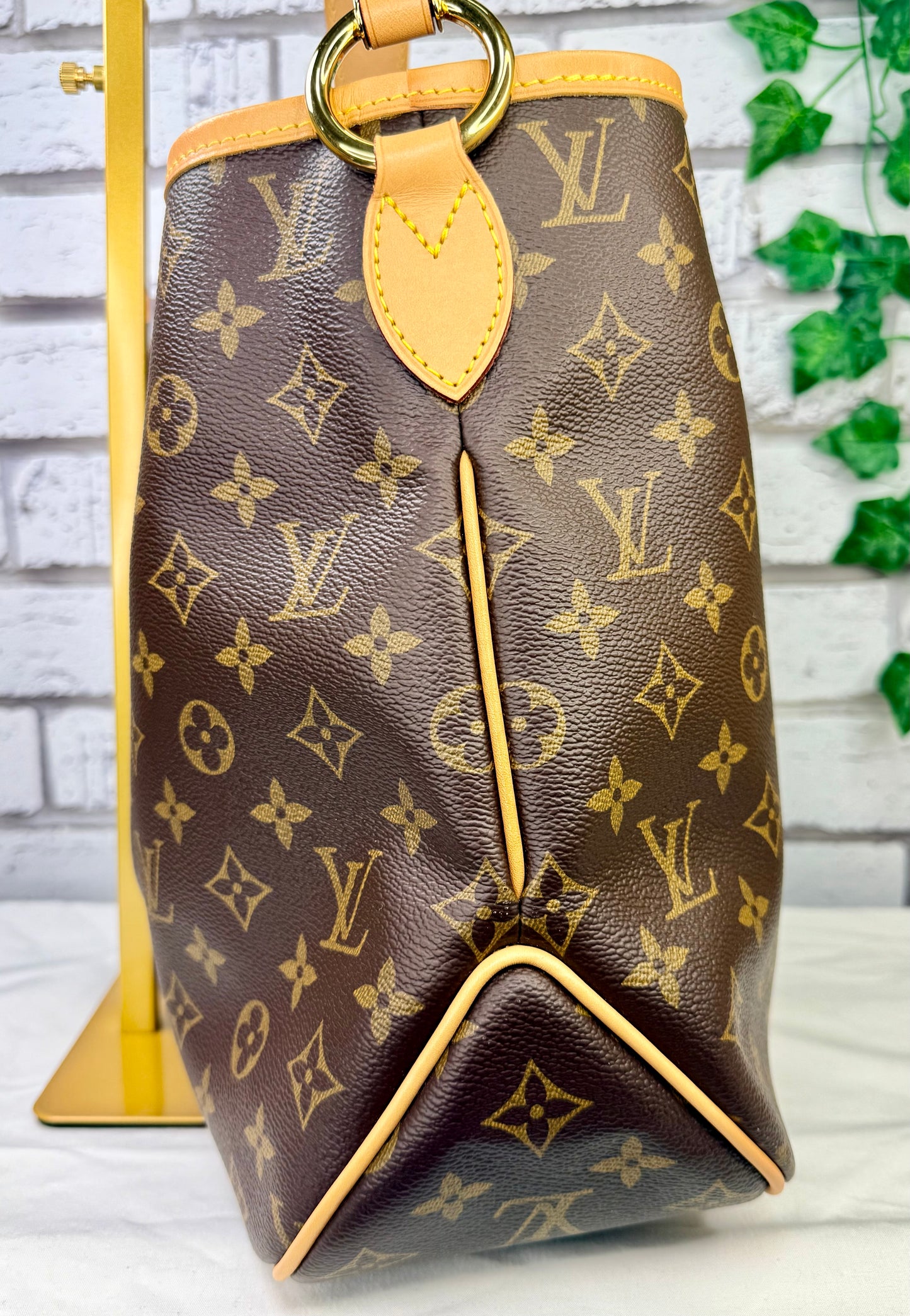 Pre-Owned Louis Vuitton Delightful PM