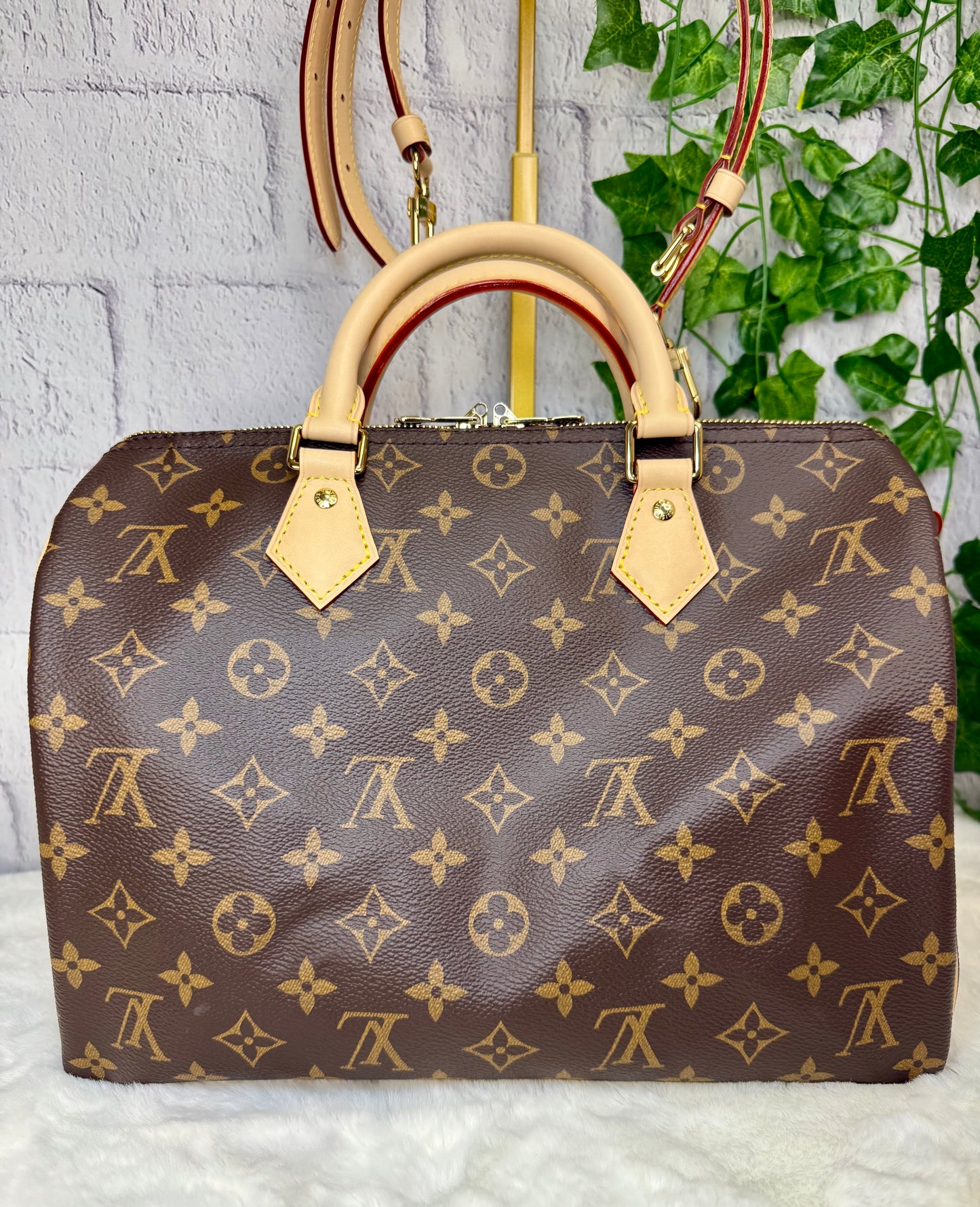 Louis Vuitton Monogram Speedy 30 Bandouliere
