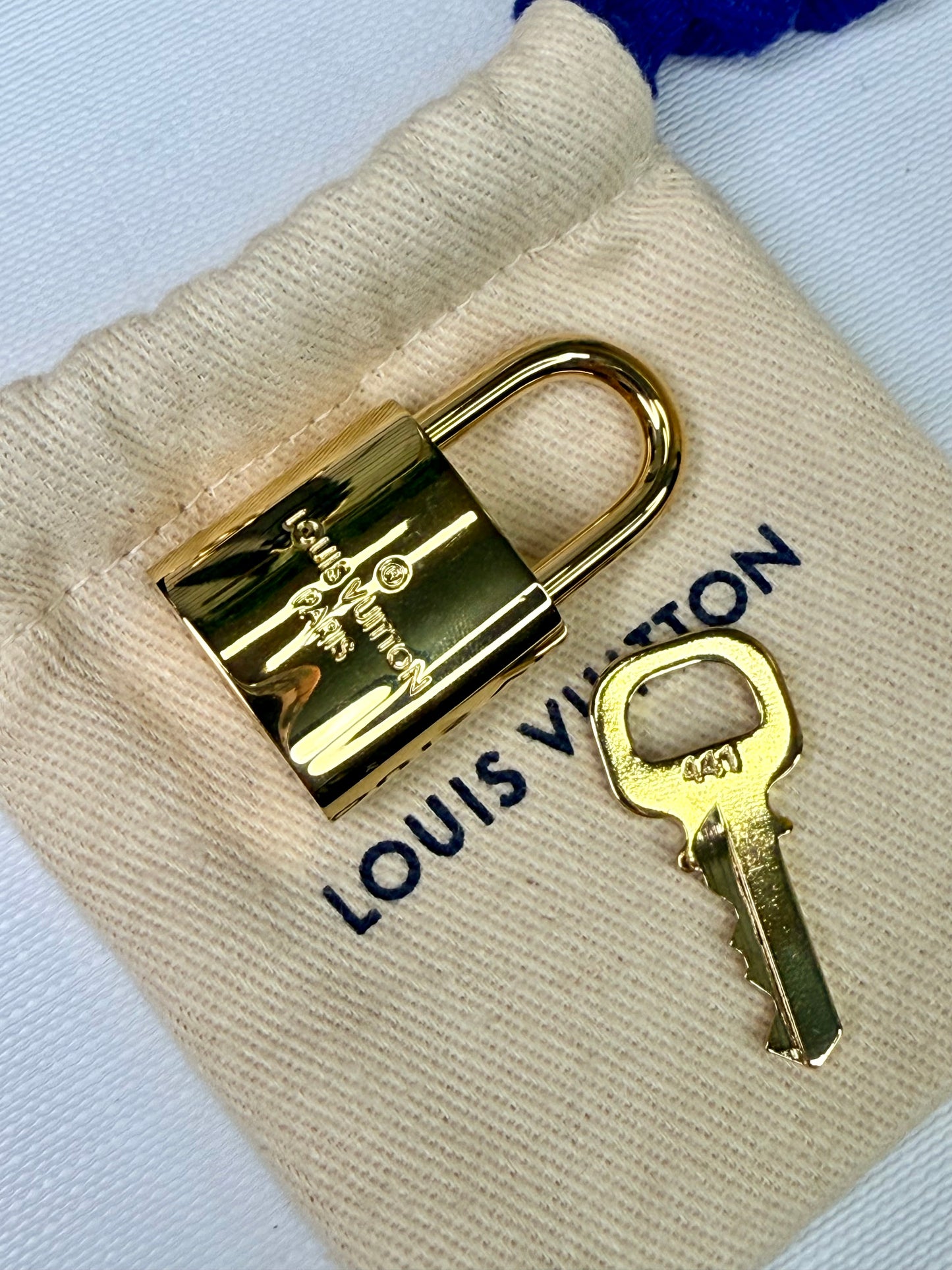 Louis Vuitton Empreinte Speedy 20 Bandouliere - Like New