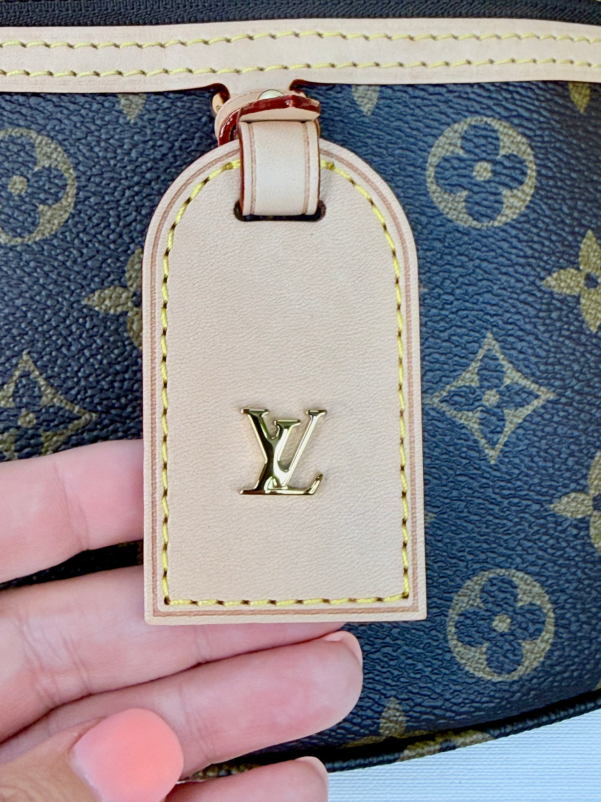 Louis Vuitton High Rise Bumbag (Monogram) - Super Excellent