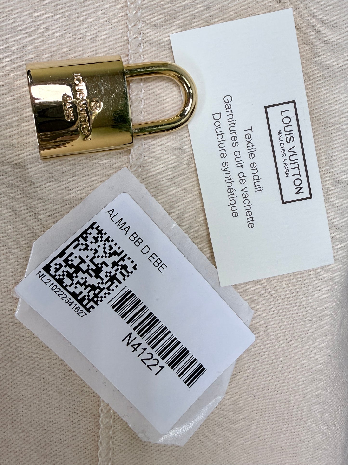 Louis Vuitton Damier Ebene Alma BB - Excellent
