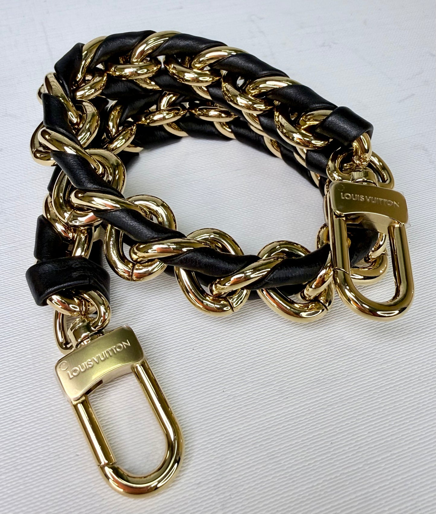 Louis Vuitton Twinny - Like New/Unused