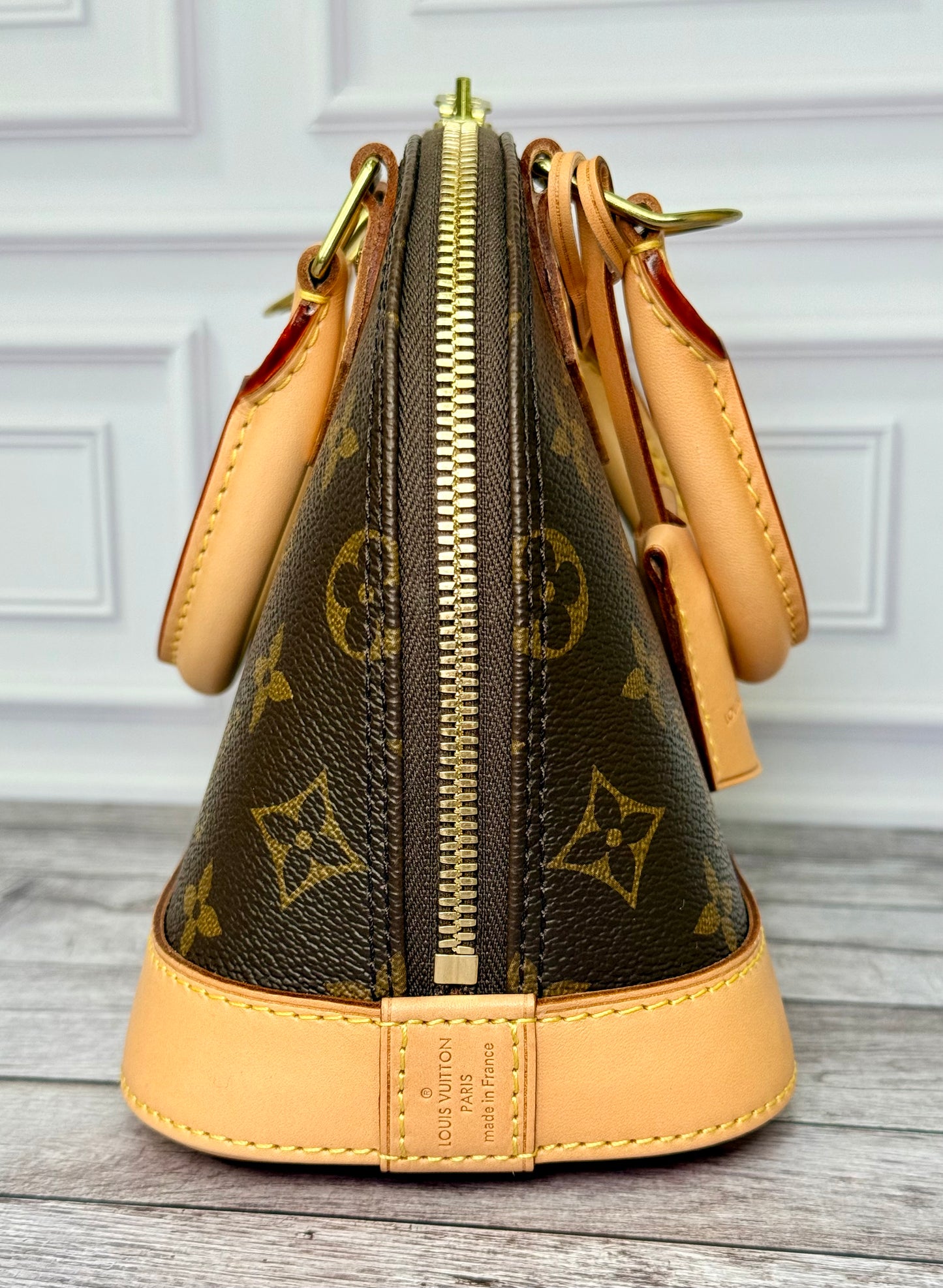 Louis Vuitton Alma BB (Monogram) - Like New