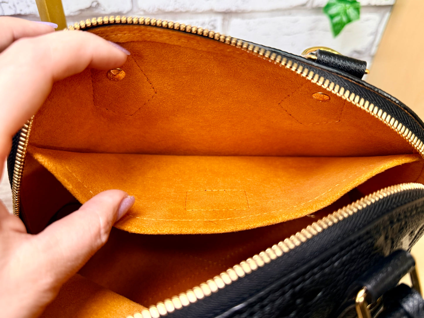 Louis Vuitton Alma BB Empreinte Leather - Black