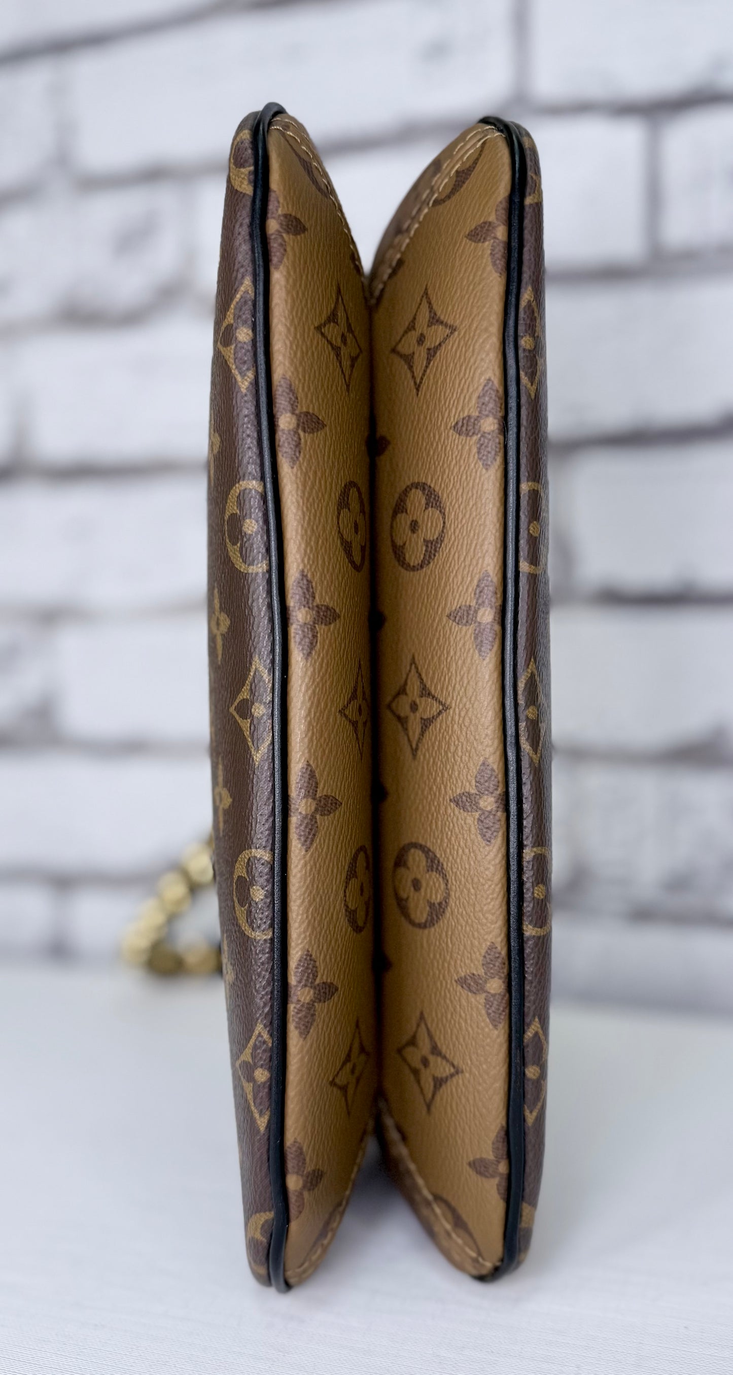 Louis Vuitton Twinny - Like New/Unused