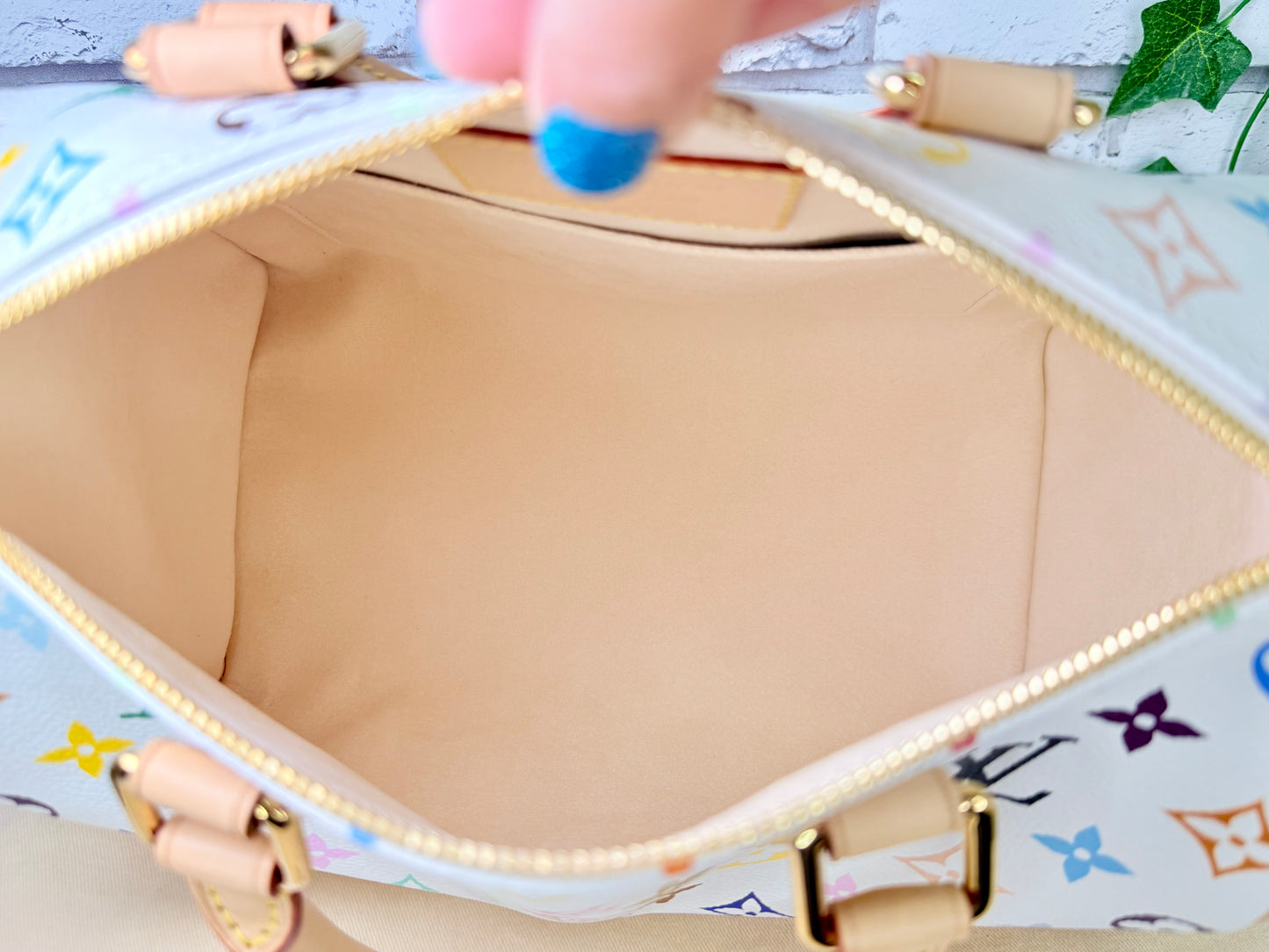 Louis Vuitton x Takashi Murakami Speedy 25 Bandouliere - New/Unused