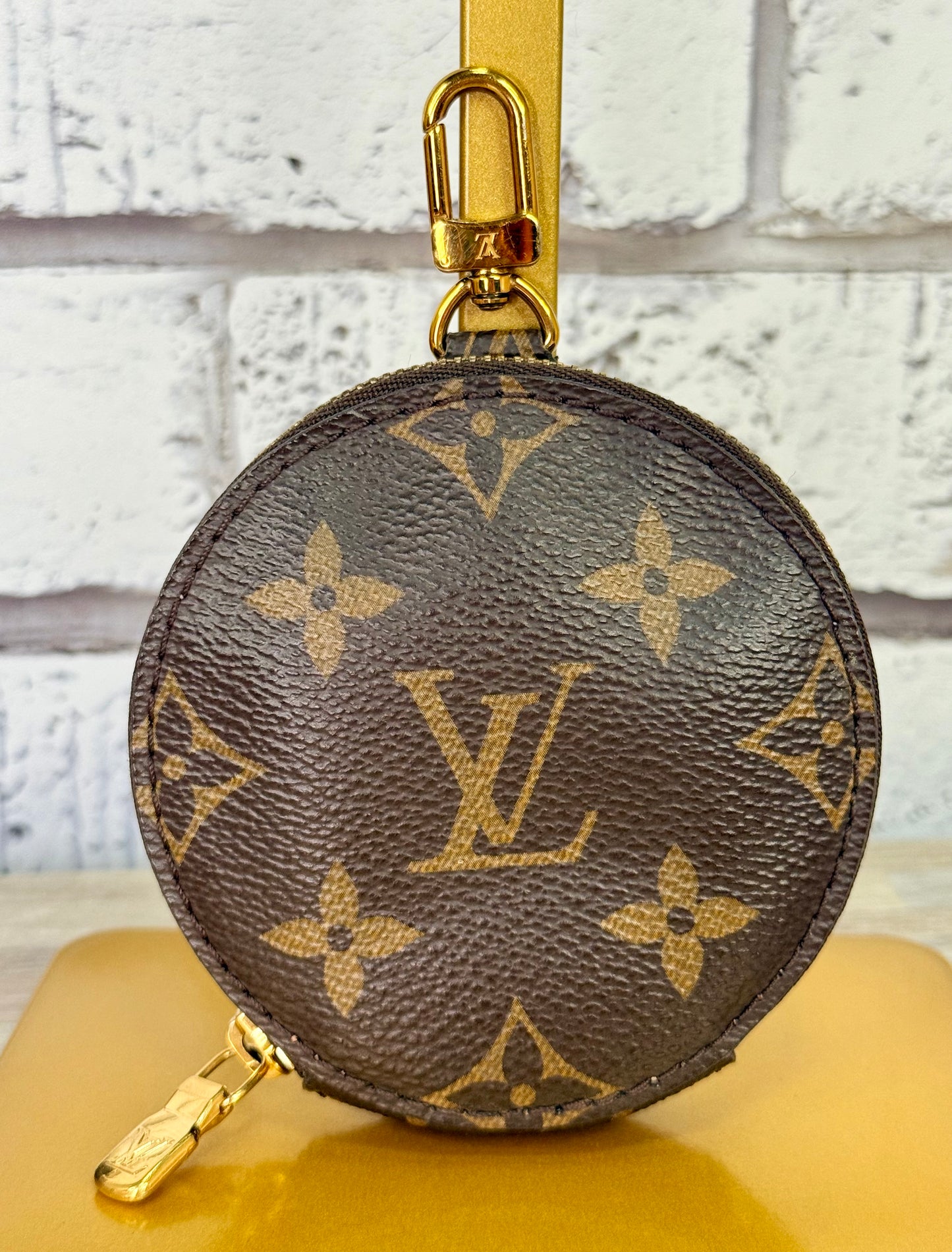 Pre-Owned Louis Vuitton Multi Pochette Accessoires (Pink)