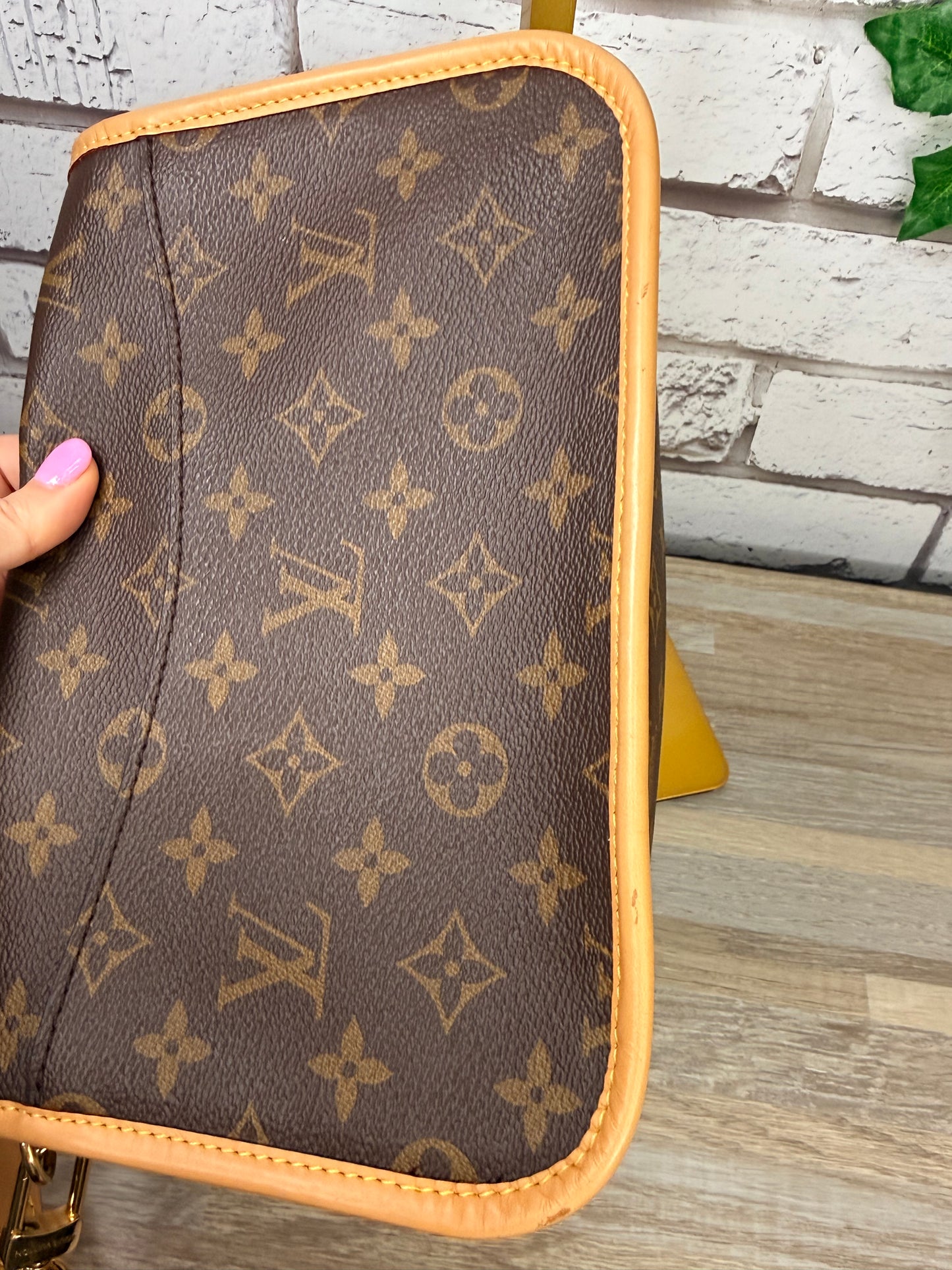 Louis Vuitton Monogram Diane (Black)