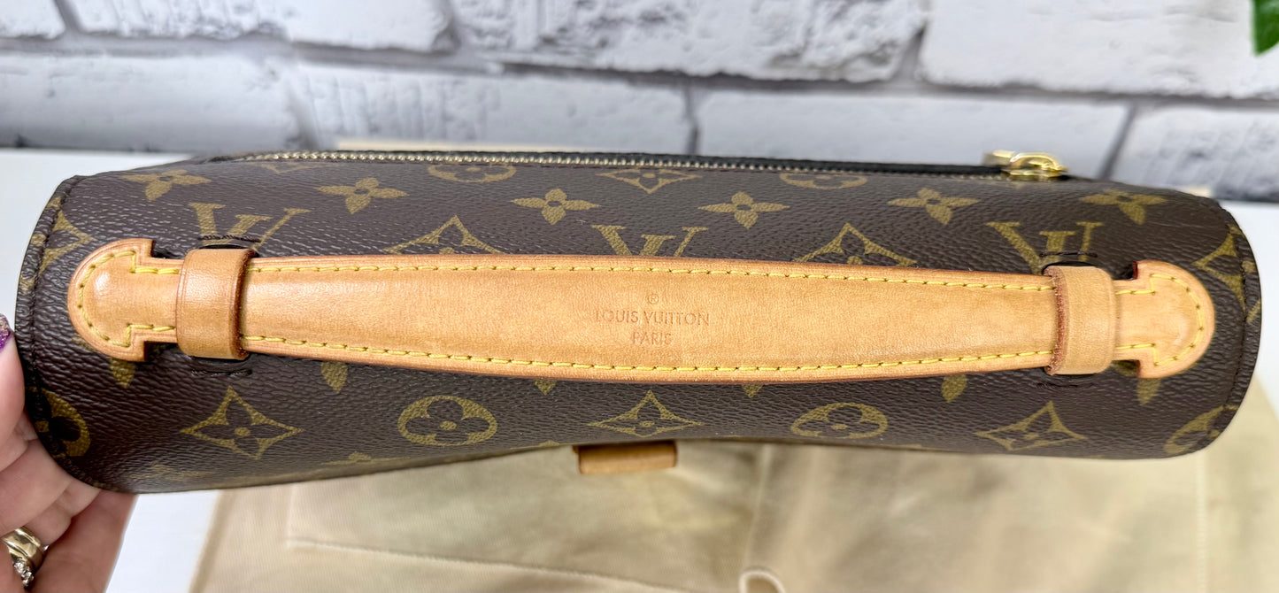 Louis Vuitton Pochette Métis (Monogram) - Great/Excellent