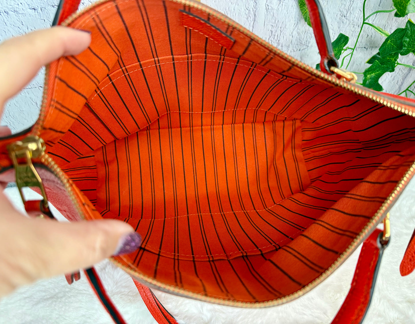 Louis Vuitton Empreinte Leather Bastille (Cerise)