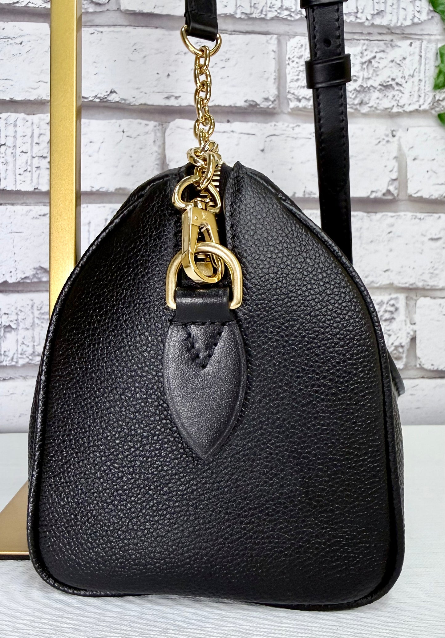 Louis Vuitton Empreinte Speedy 20 Bandouliere - Like New