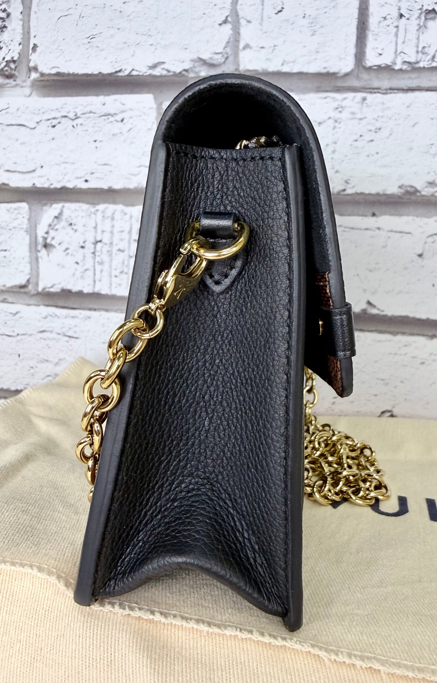 Louis Vuitton Vavin Chain (WOC) Damier Ebene/Black - Like New