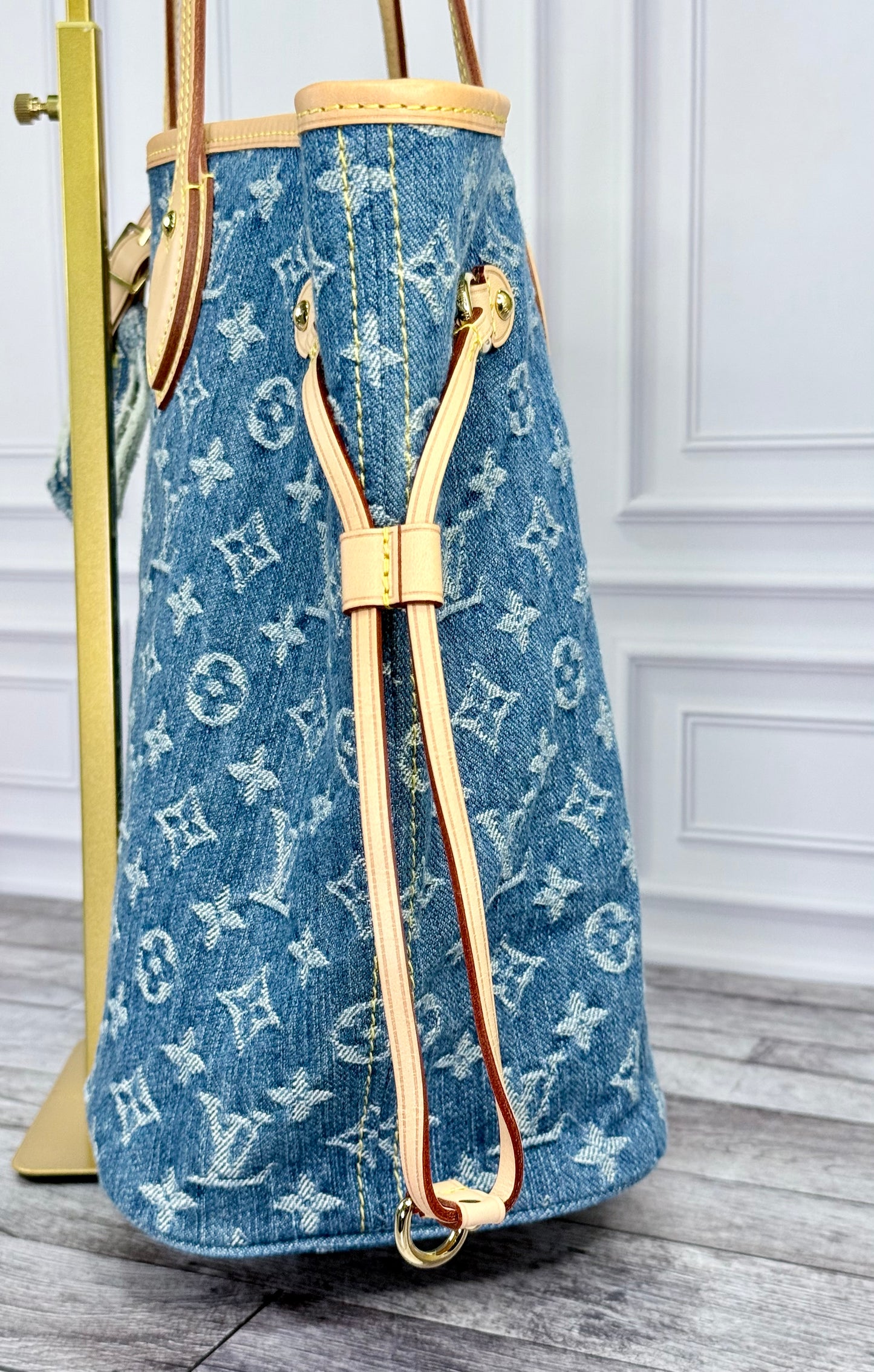 Louis Vuitton Denim Remix Neverfull MM - Excellent +