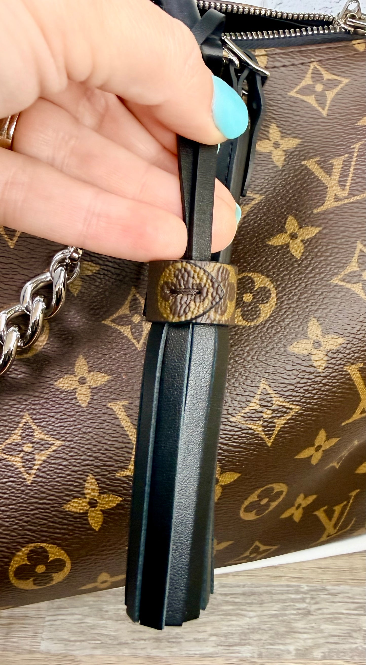 Pre-Owned Louis Vuitton Soft Speedy Dark 30