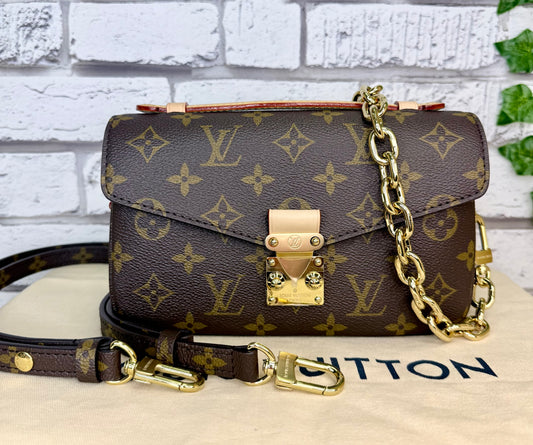 Louis Vuitton Metis East West (Monogram) - New