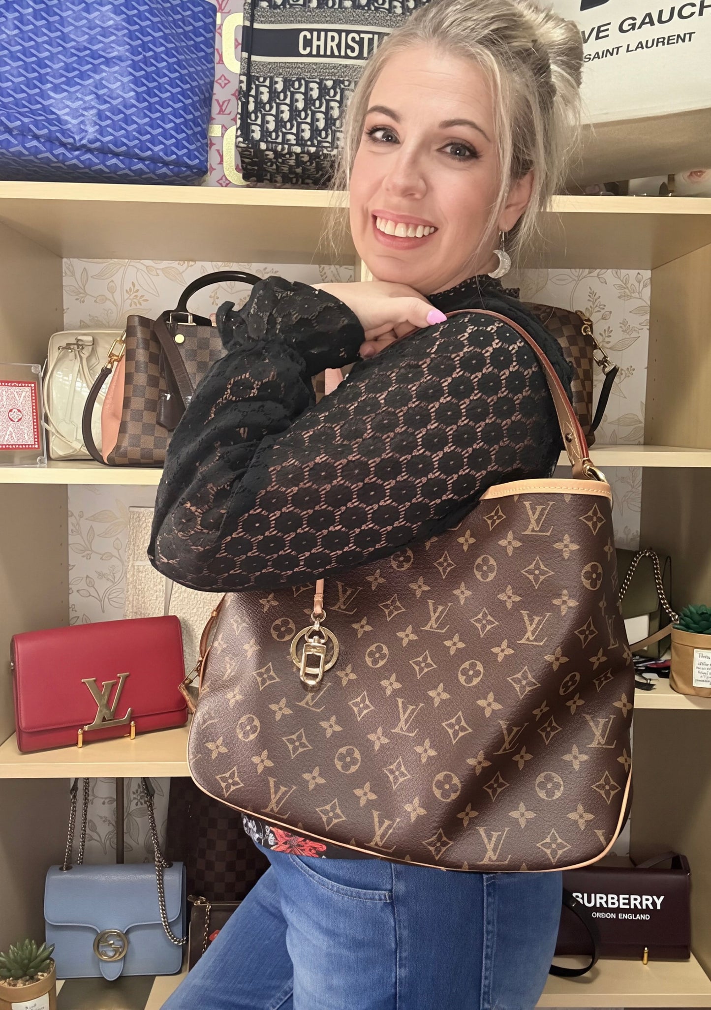 Pre-Owned Louis Vuitton Delightful PM