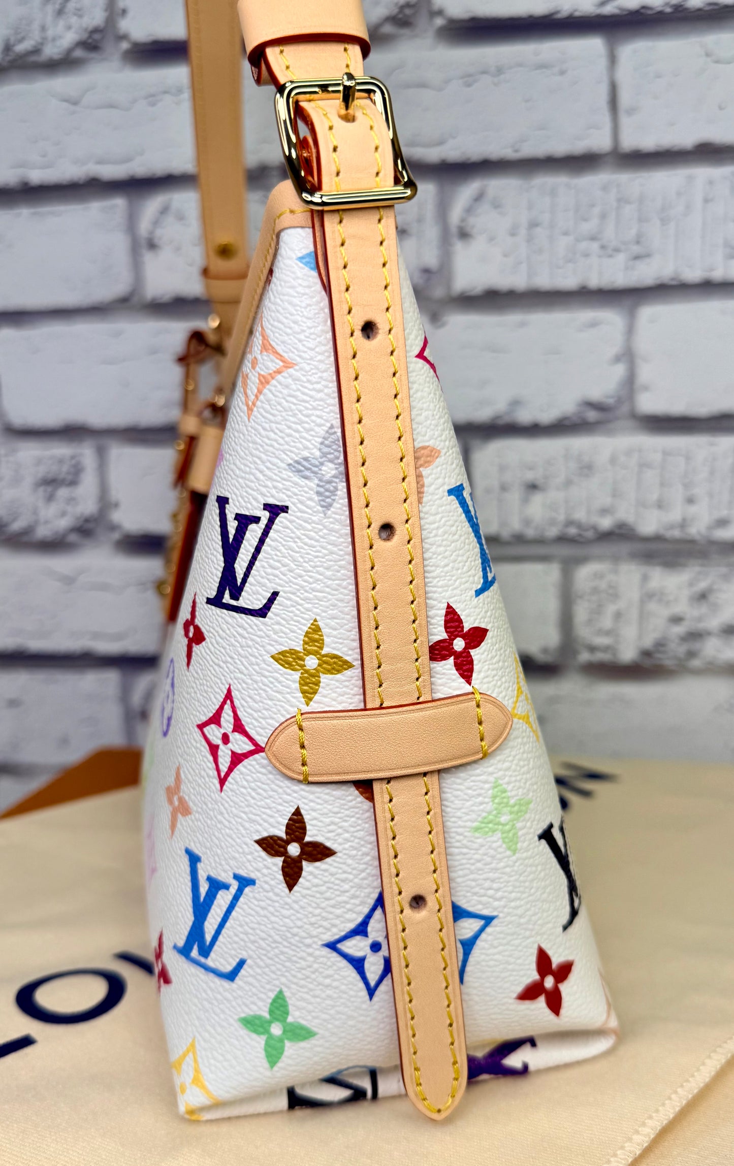 Louis Vuitton x Murakami CarryAll East West - NEW