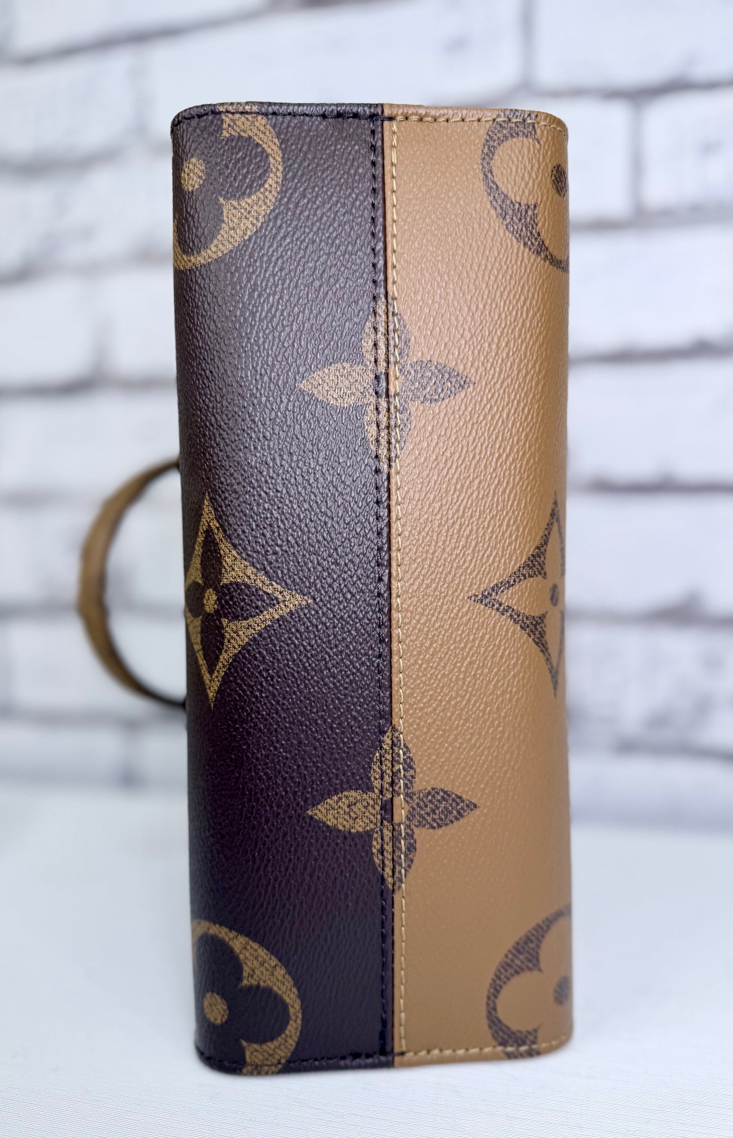 Louis Vuitton On The Go PM (Reverse Monogram) - Like New