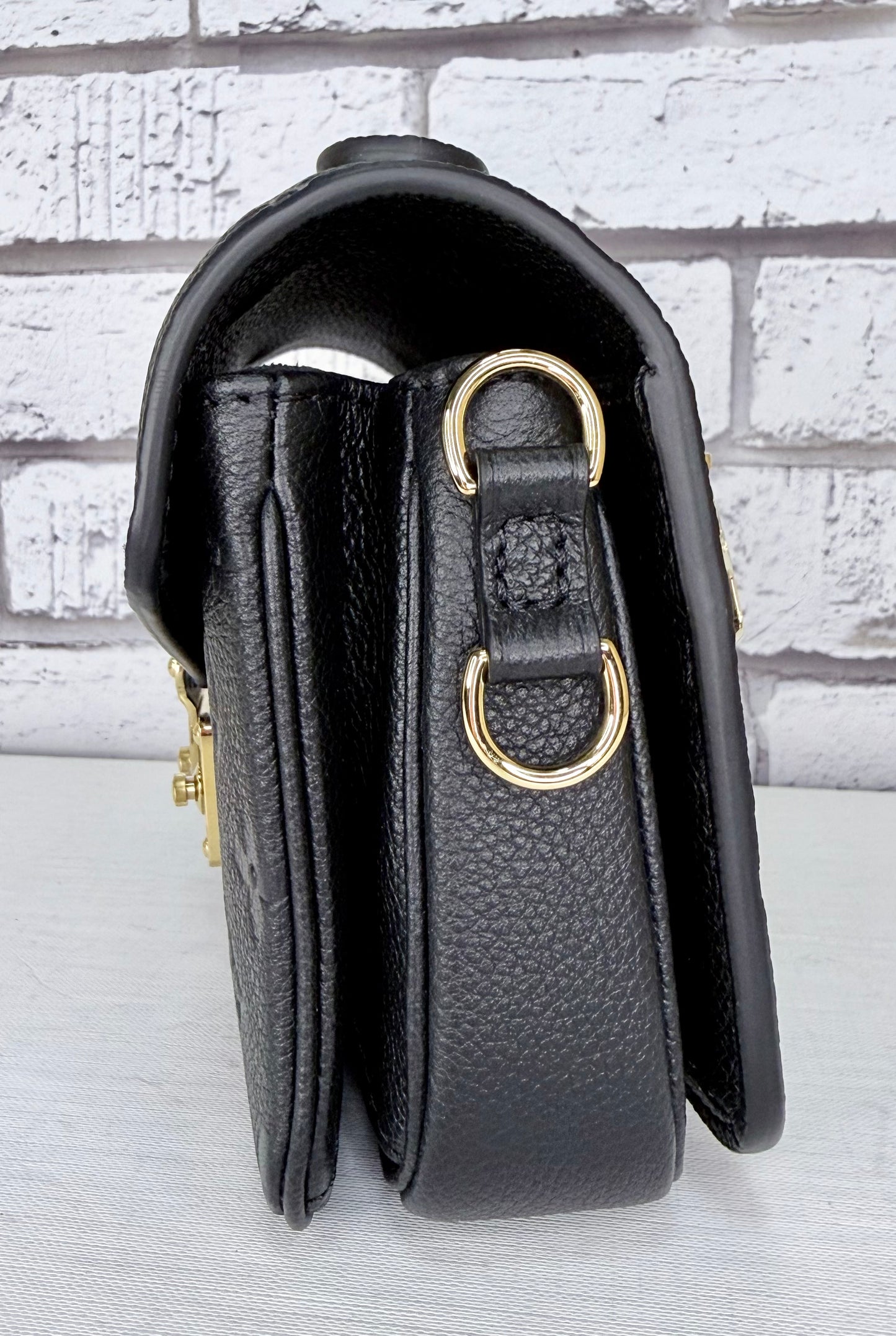 Louis Vuitton Empreinte Leather Metis East West (Black) - Like New/Unused
