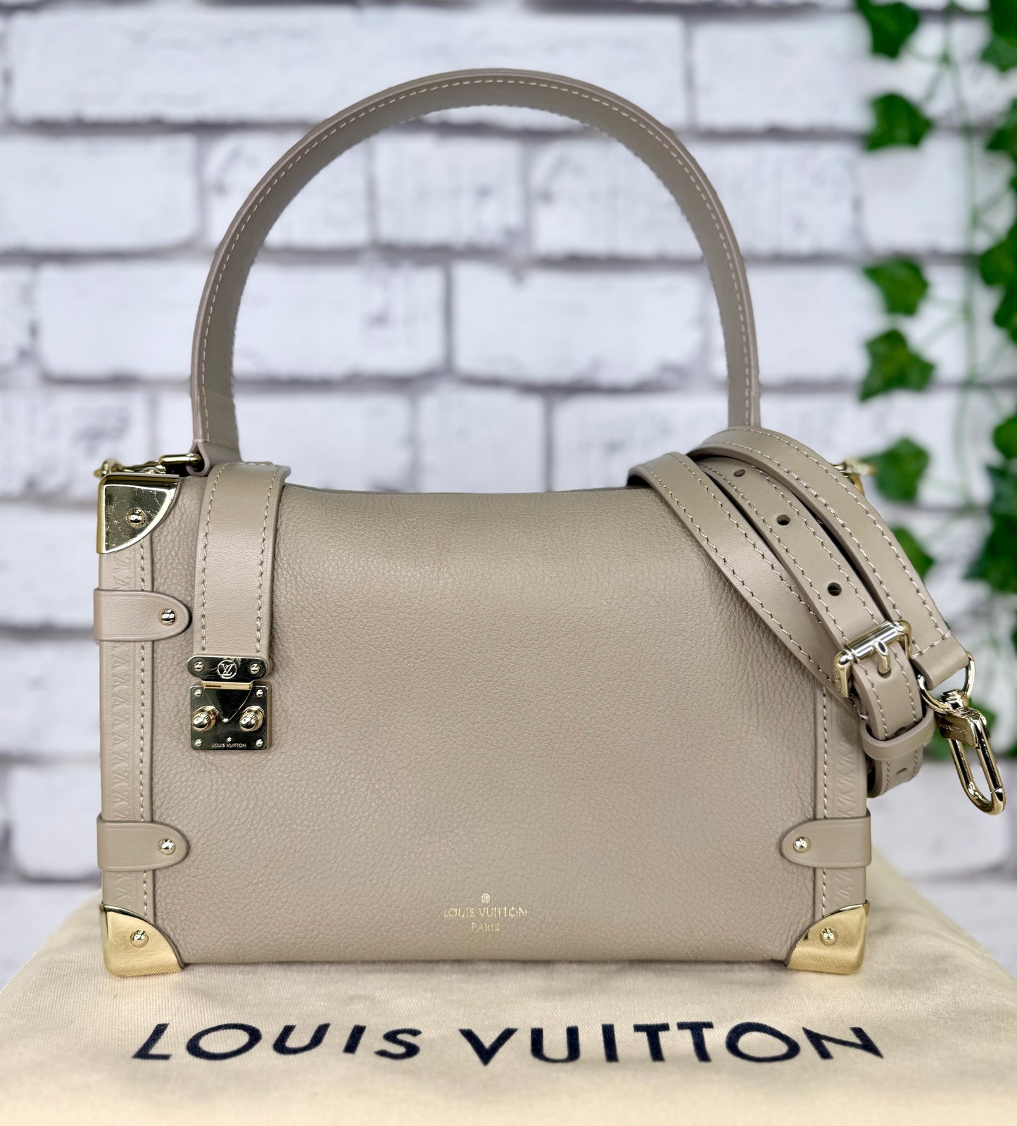 Louis Vuitton Side Trunk MM (Taupe) - Excellent
