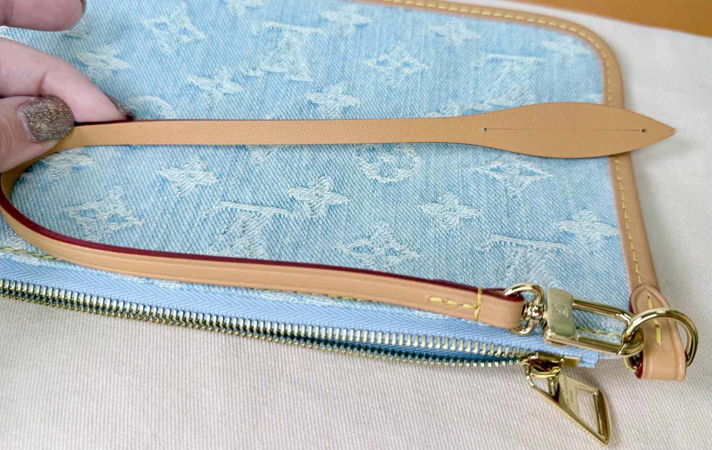 Louis Vuitton Carryall PM w/ Pouch (Sky Blue Denim) - Pristine
