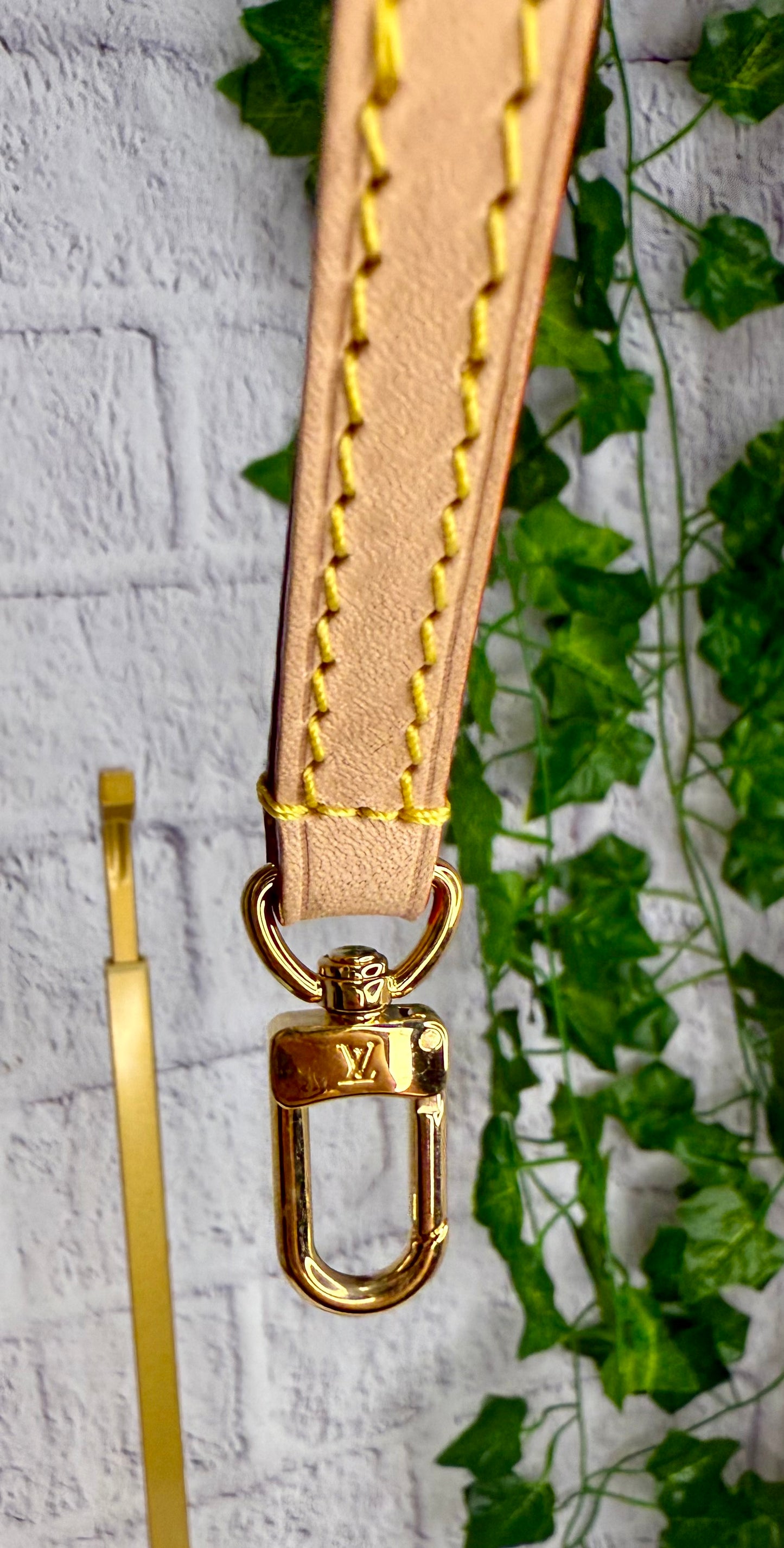 Louis Vuitton Lock It BB