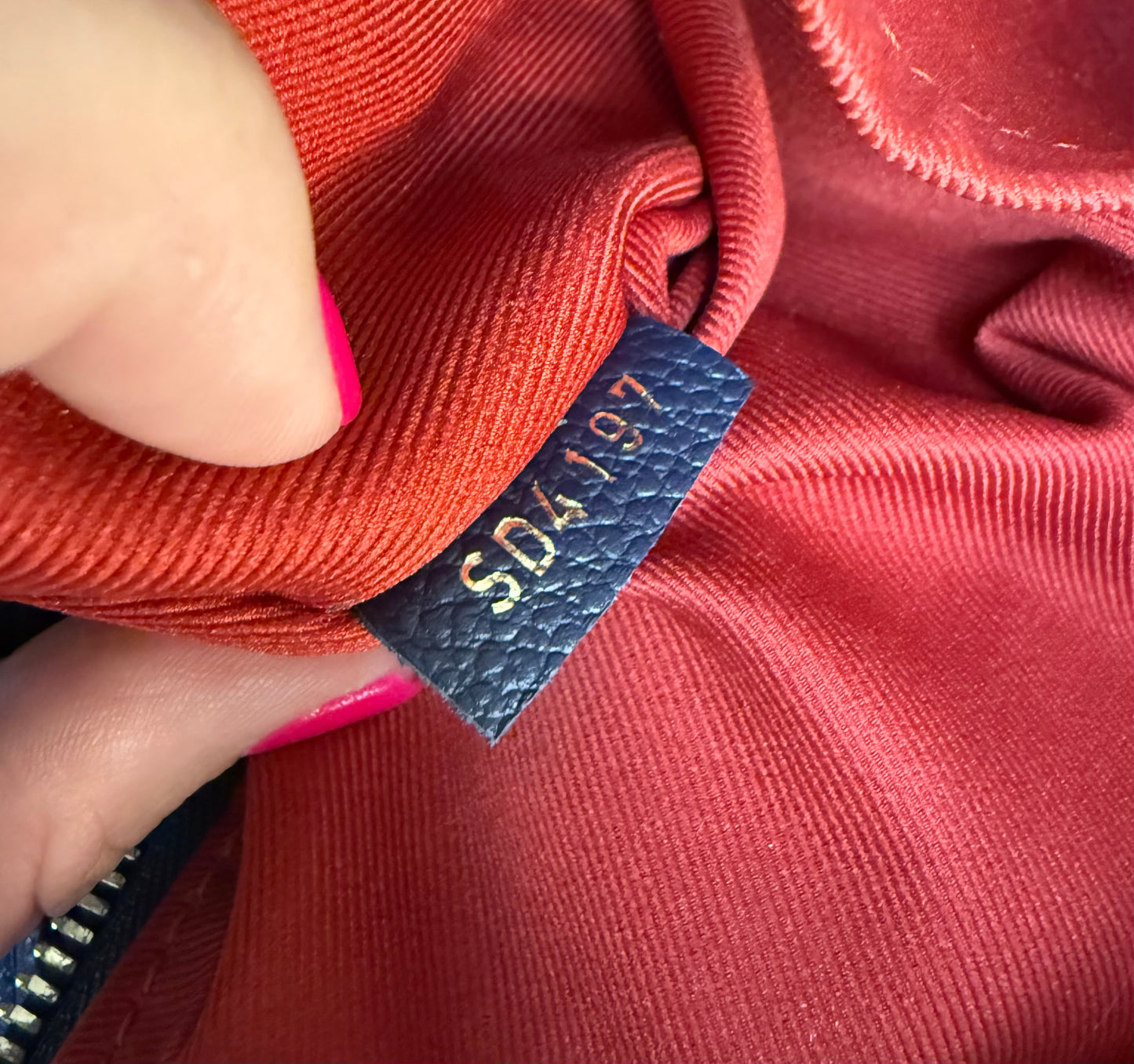 Louis Vuitton Ponthieu Empreinte Leather Marine Rouge