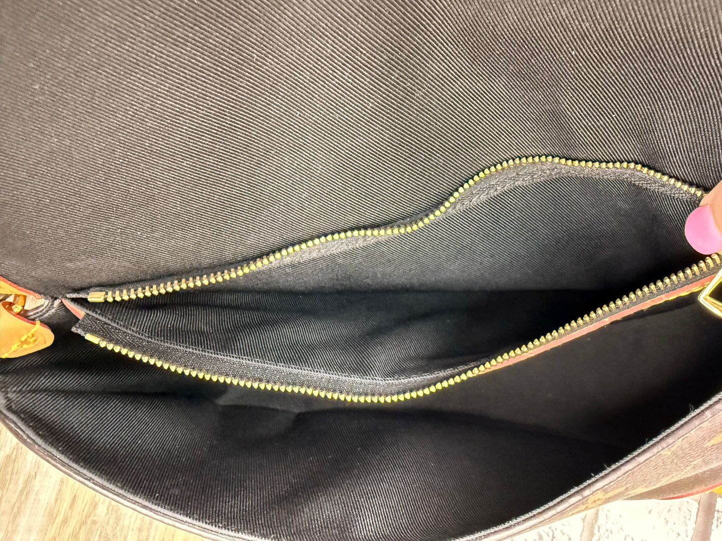 Louis Vuitton Monogram Diane (Black)