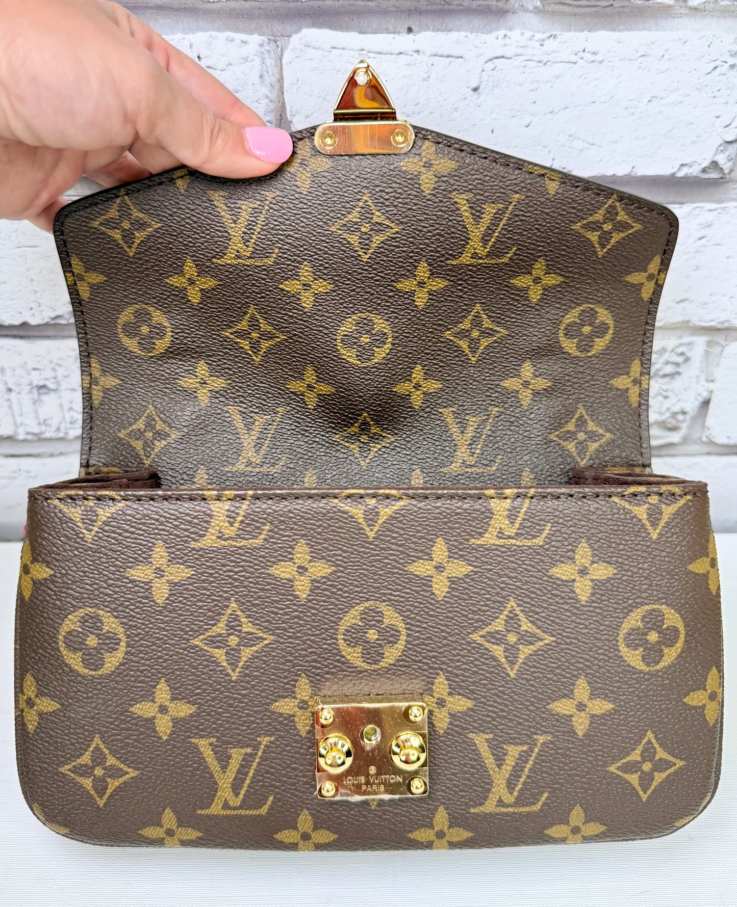 Louis Vuitton Metis East West (Monogram) - Like New/Unused