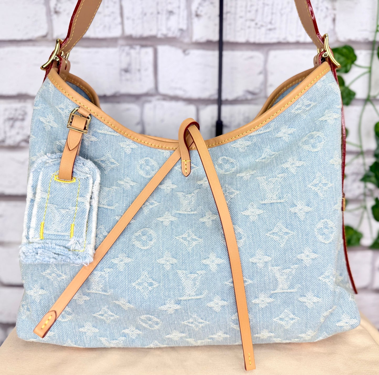 Louis Vuitton Carryall PM w/ Pouch (Sky Blue Denim) - Pristine