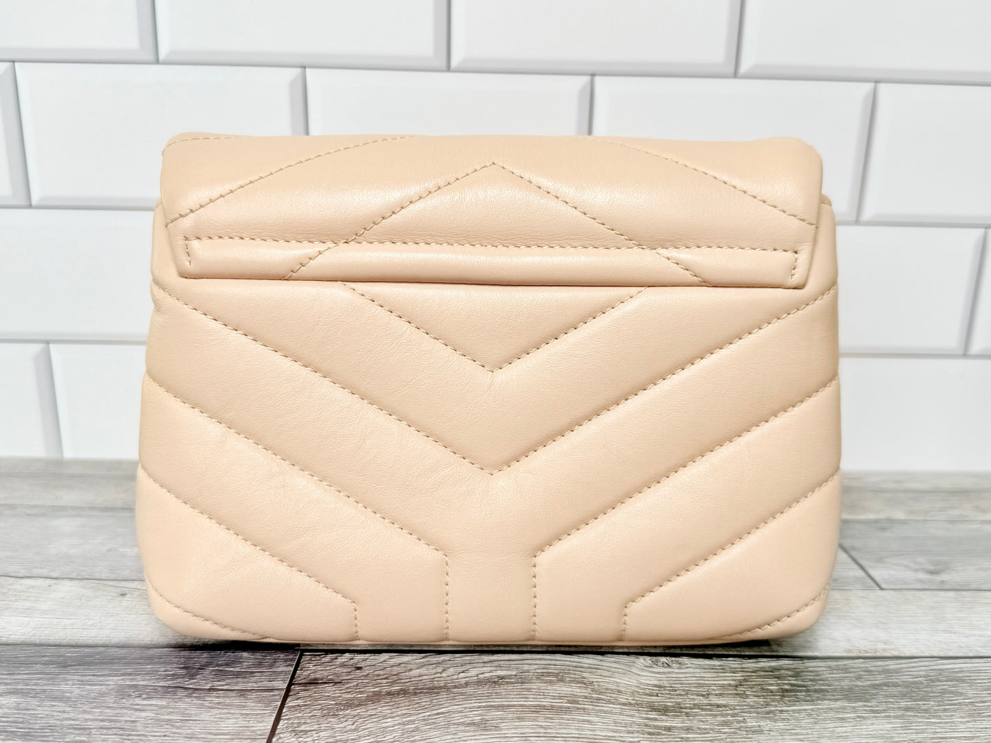 YSL Toy LouLou (Nude Beige) - Excellent