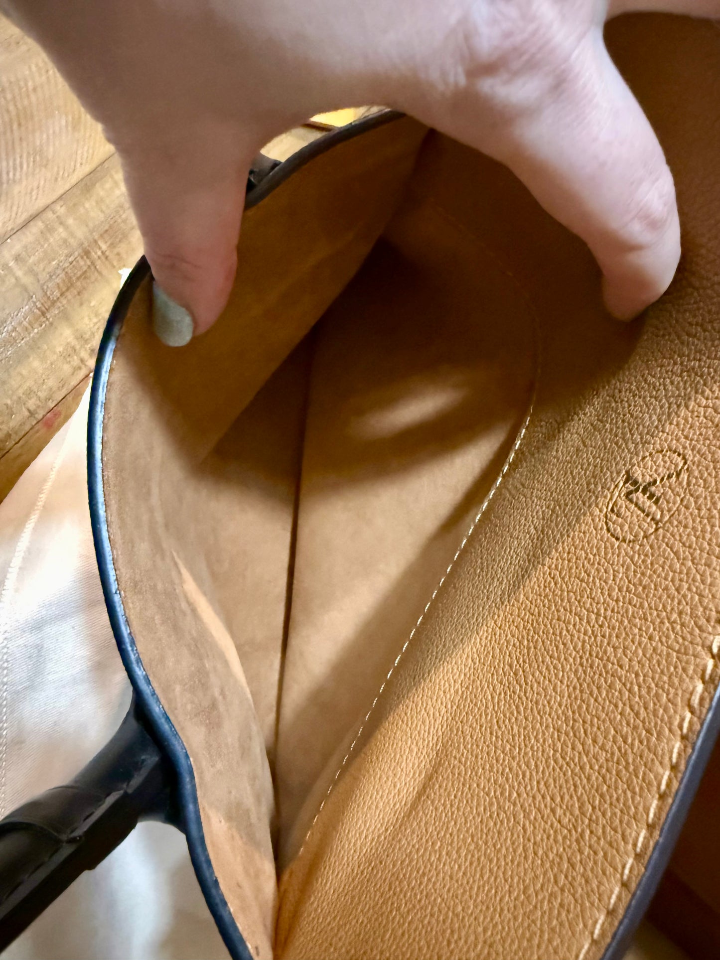 Louis Vuitton On My Side Black/Monogram