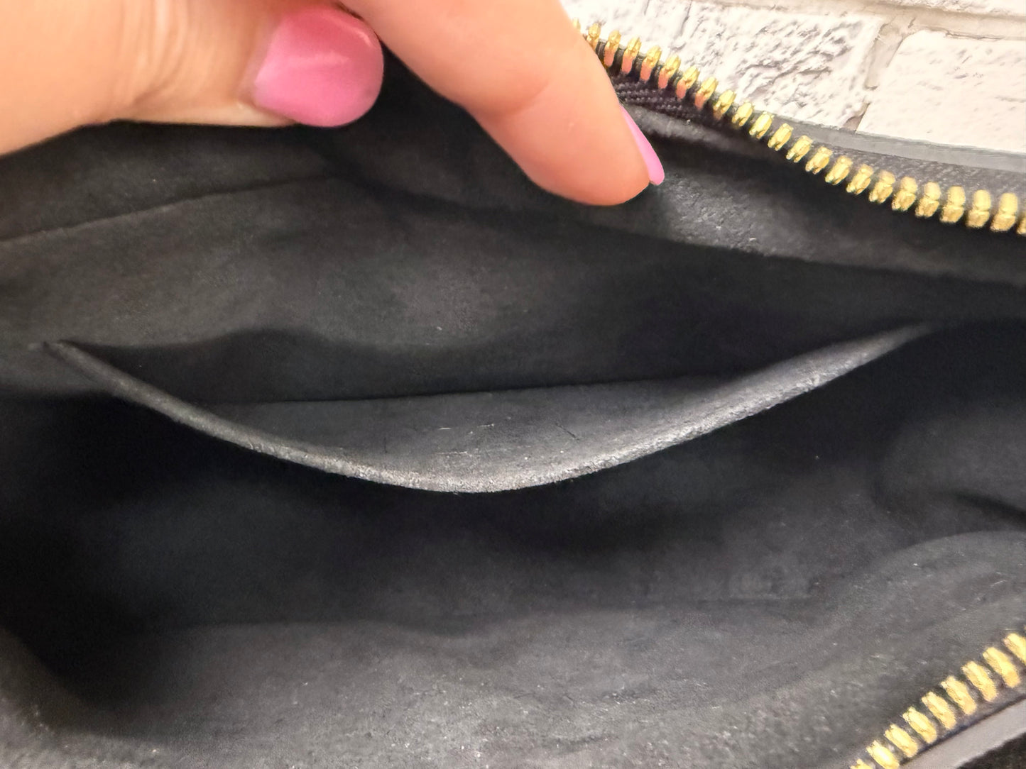 Pre-Owned Louis Vuitton Empreinte Bagatelle (Black)