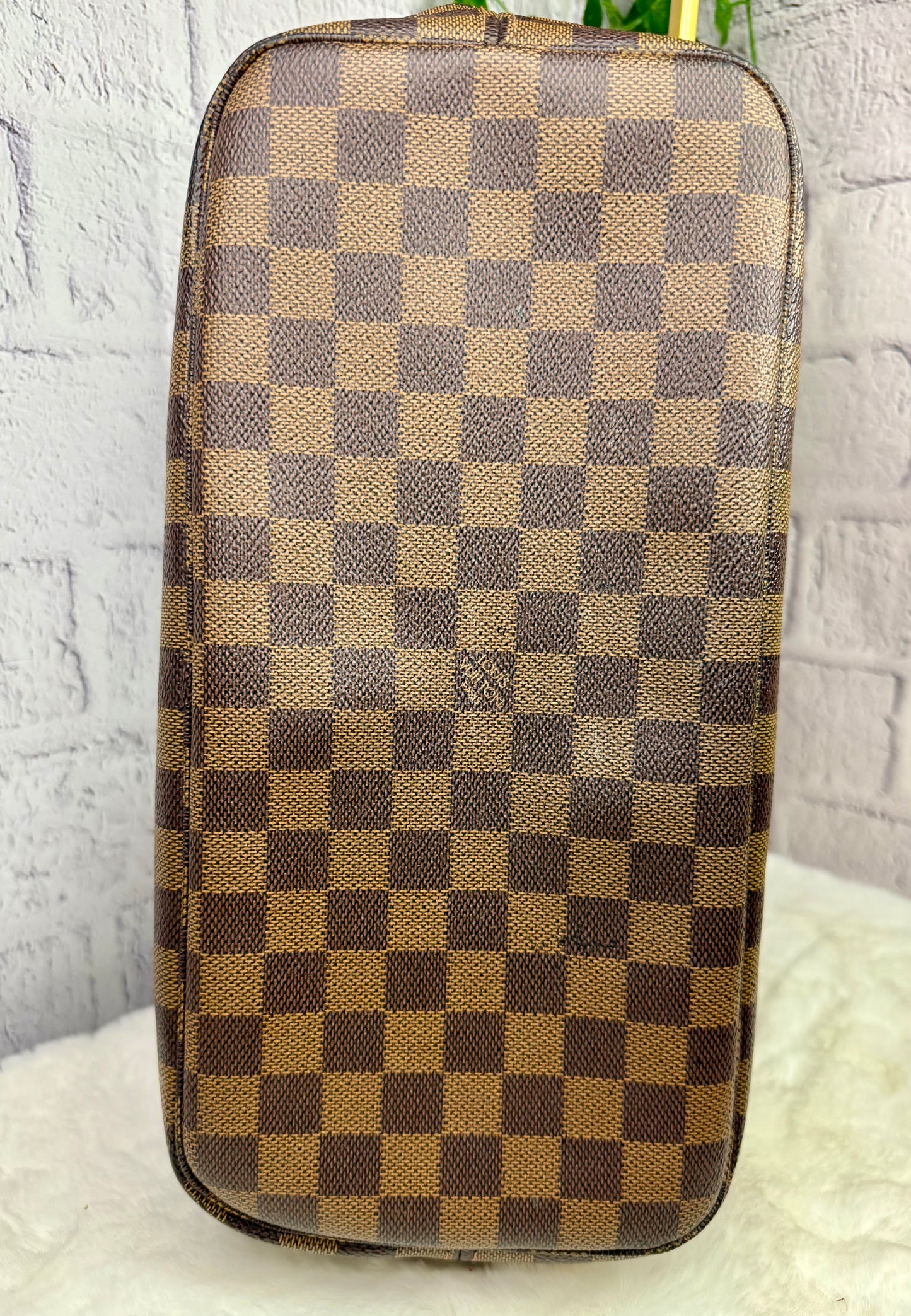 Louis Vuitton Damier Ebene Neverfull MM