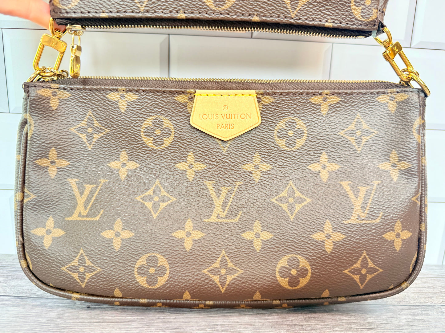 Louis Vuitton Multi Pochette Accessoires (Monogram/Khaki Green) - Like New
