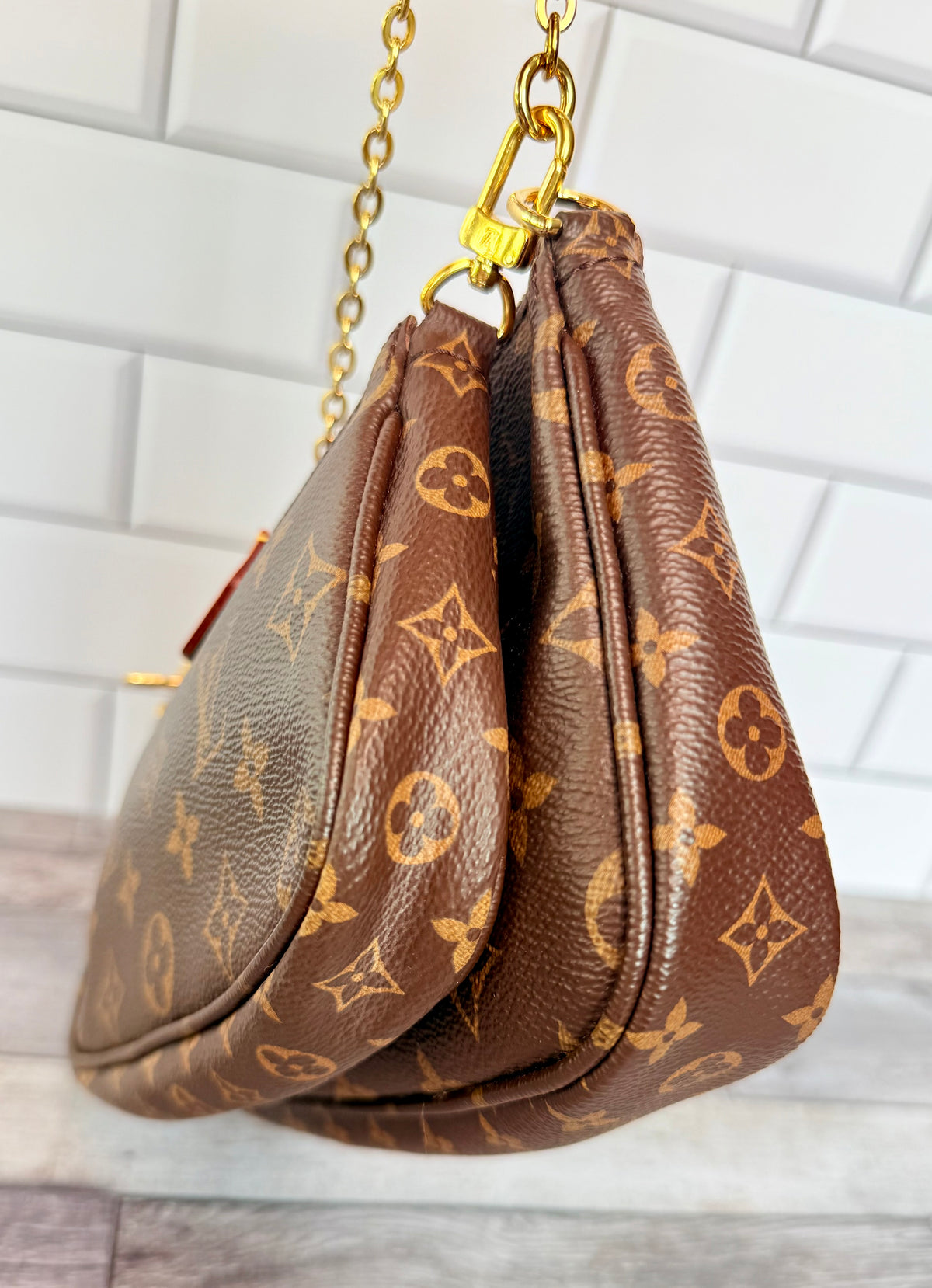 Louis Vuitton Multi Pochette Accessoires (Monogram/Khaki Green) - Like New