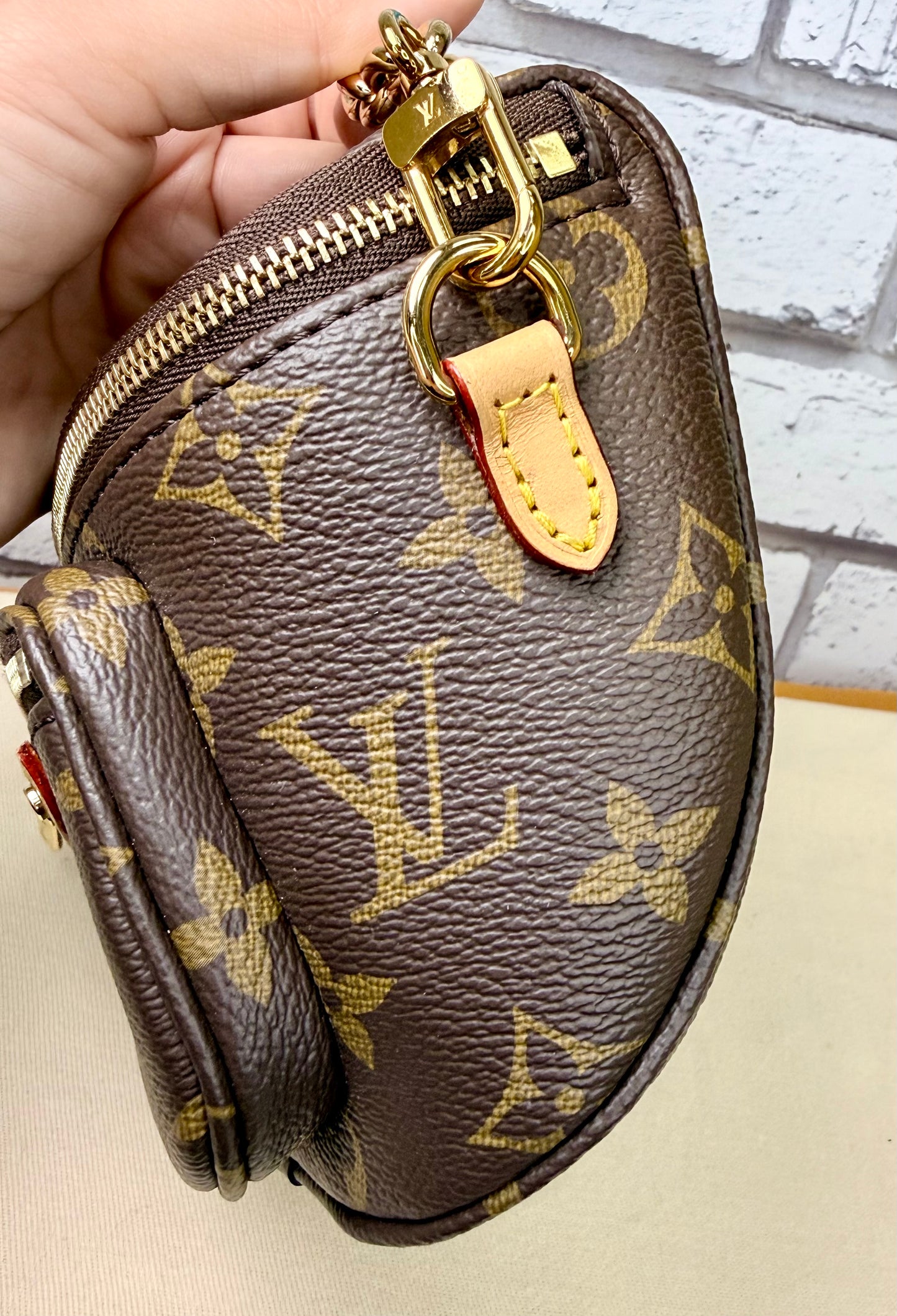 Louis Vuitton Mini Bum Bag (Monogram) - Excellent