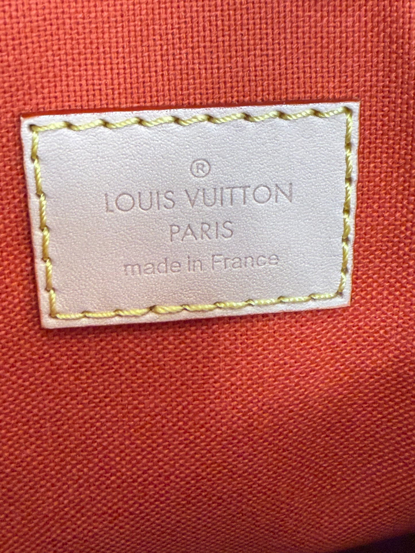 Louis Vuitton Lock It BB